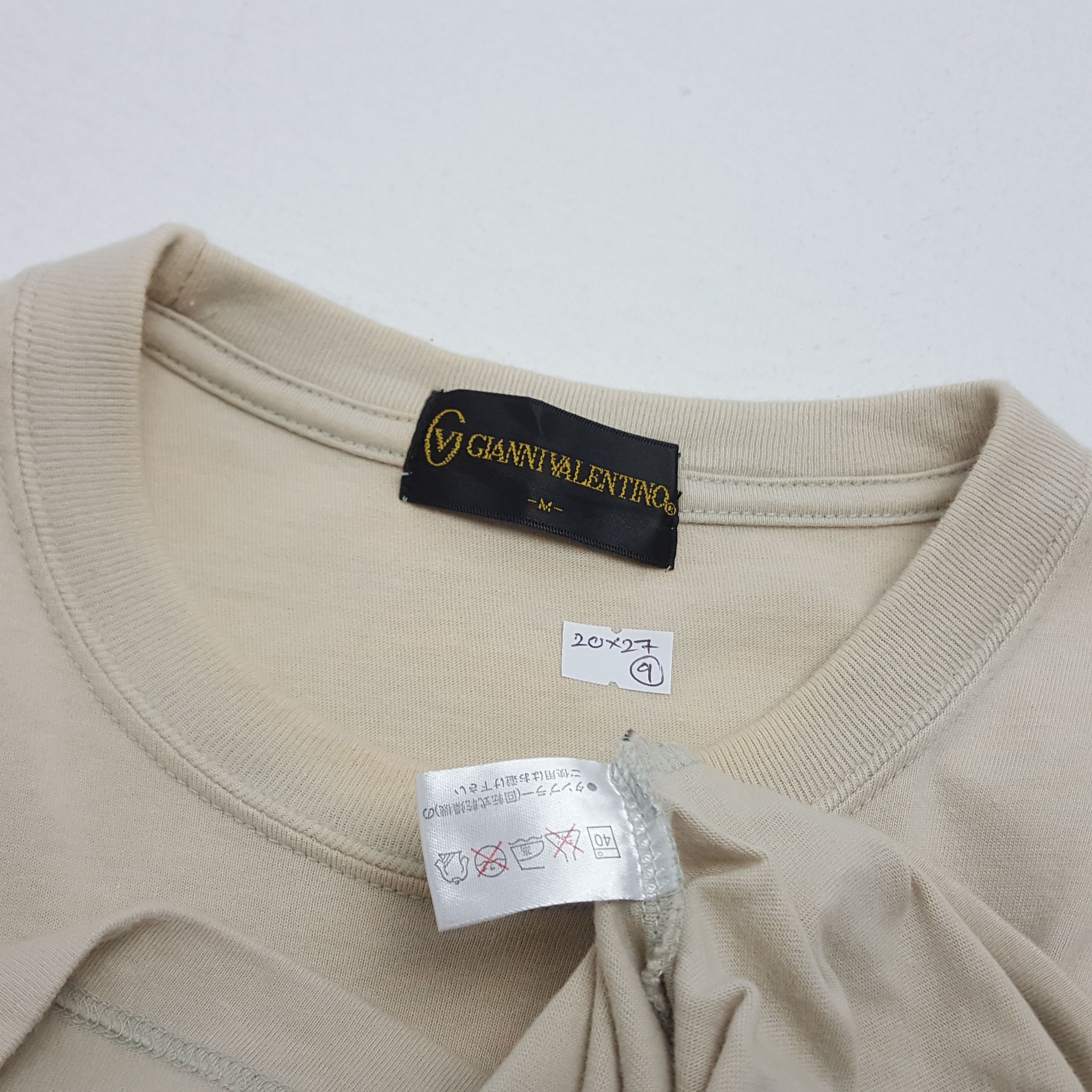 Gianni Valentino × Valentino × Vintage Vintage GIANNI VALENTINO Spell Out Japanese Style t-shirt Size US M / EU 48-50 / 2 - 4 Thumbnail