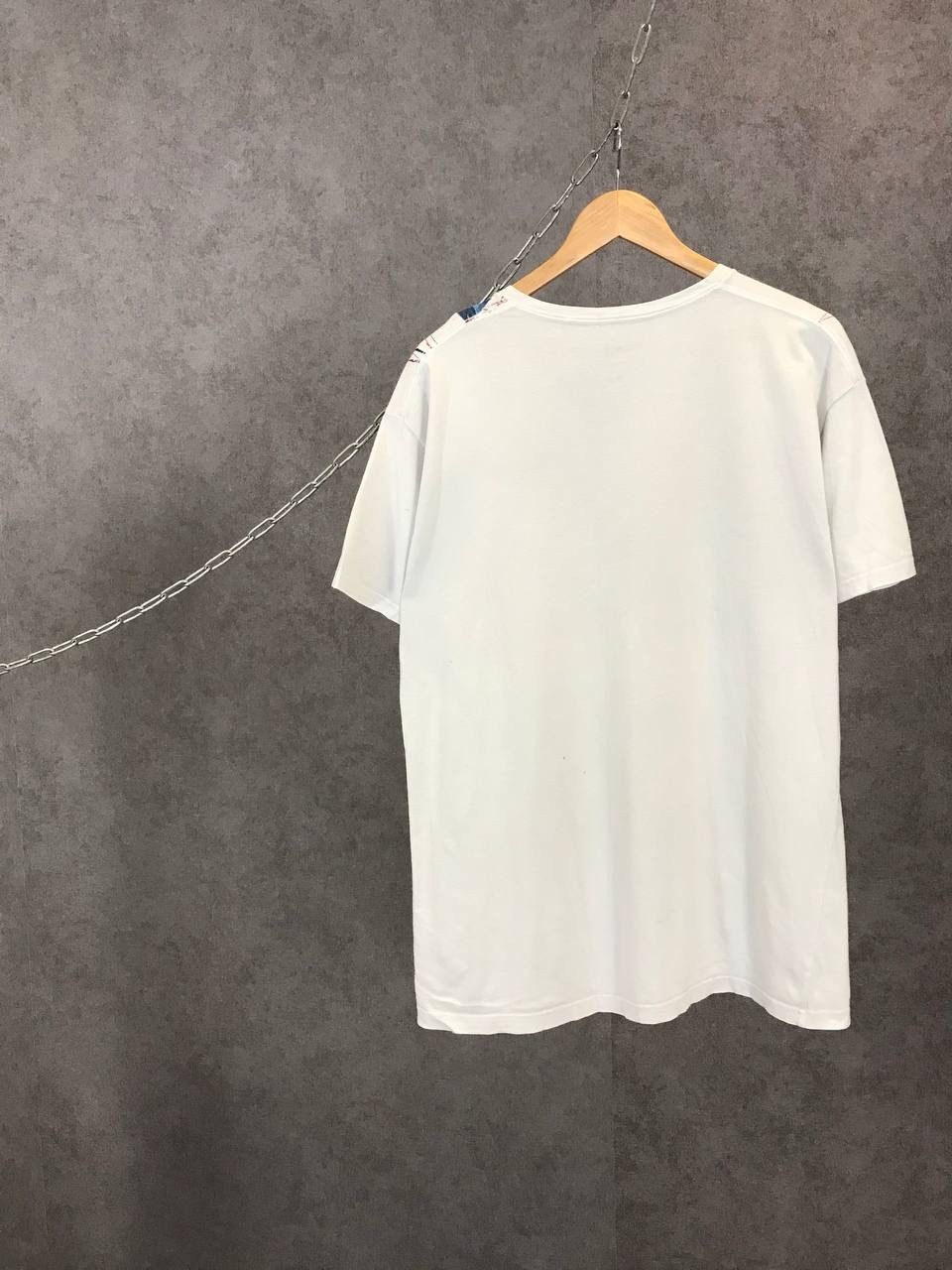 Designer × Jean-Michel Basquiat Jean Michael Basquiat x Uniqlo art designer v neck tee Size US XL / EU 56 / 4 - 6 Thumbnail
