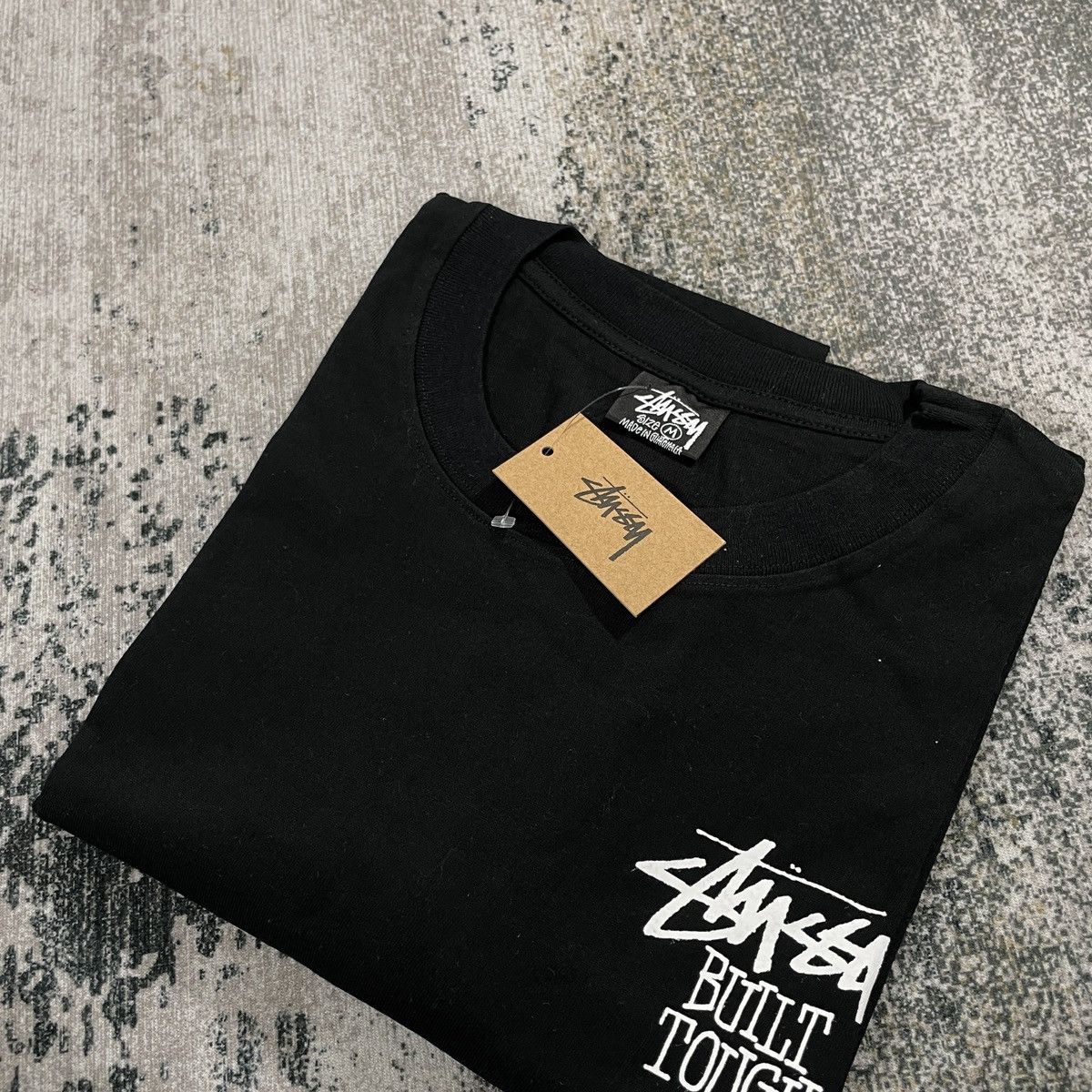 Stussy STUSSY “ BUILT THOUGH “ TSHIRT // M Size US M / EU 48-50 / 2 - 4 Thumbnail