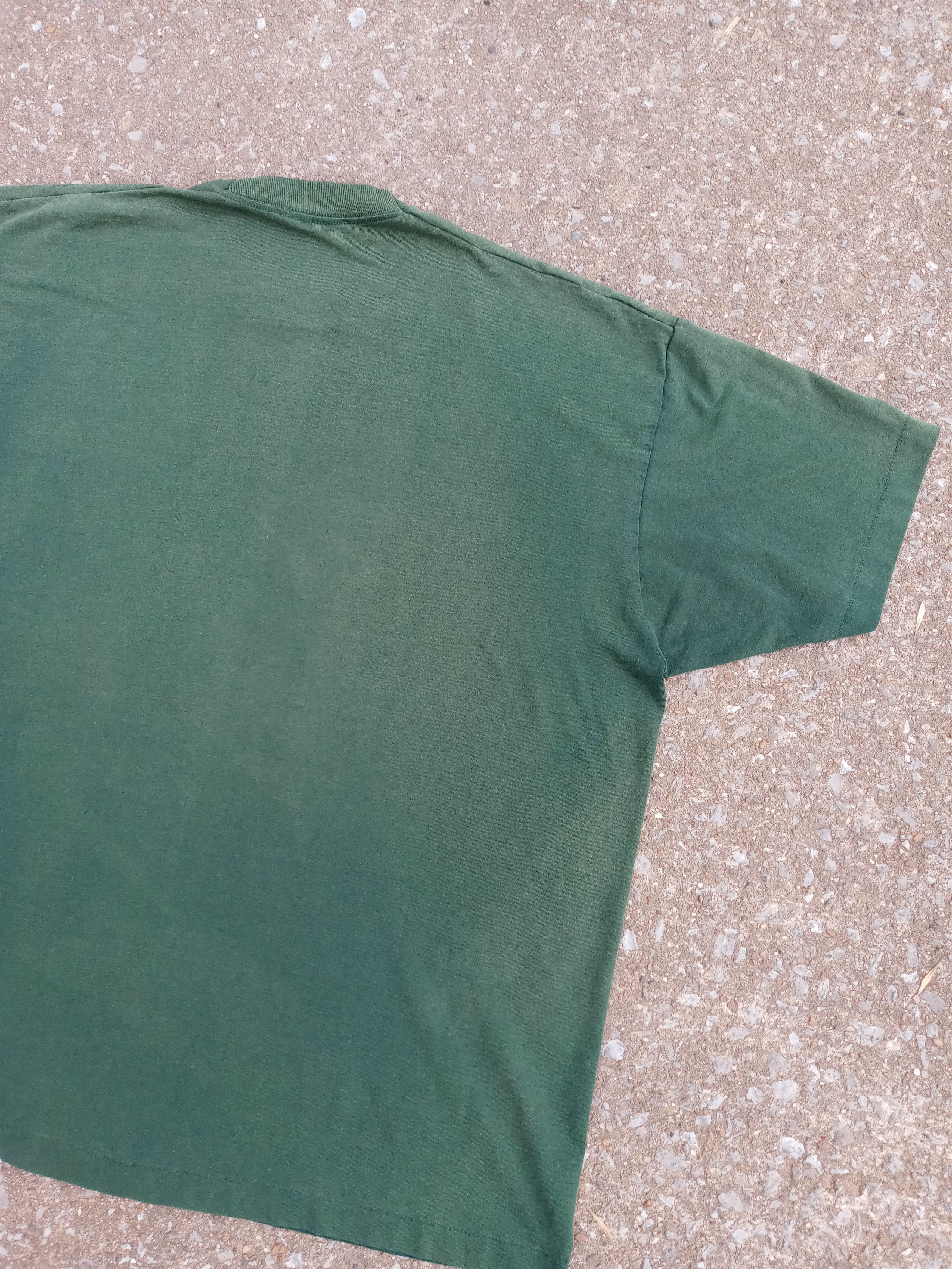 Vintage Faded Green Missing Pocket Single Stitch Gradient Vtg 90 Tee Size US XXL / EU 58 / 5 - 8 Thumbnail