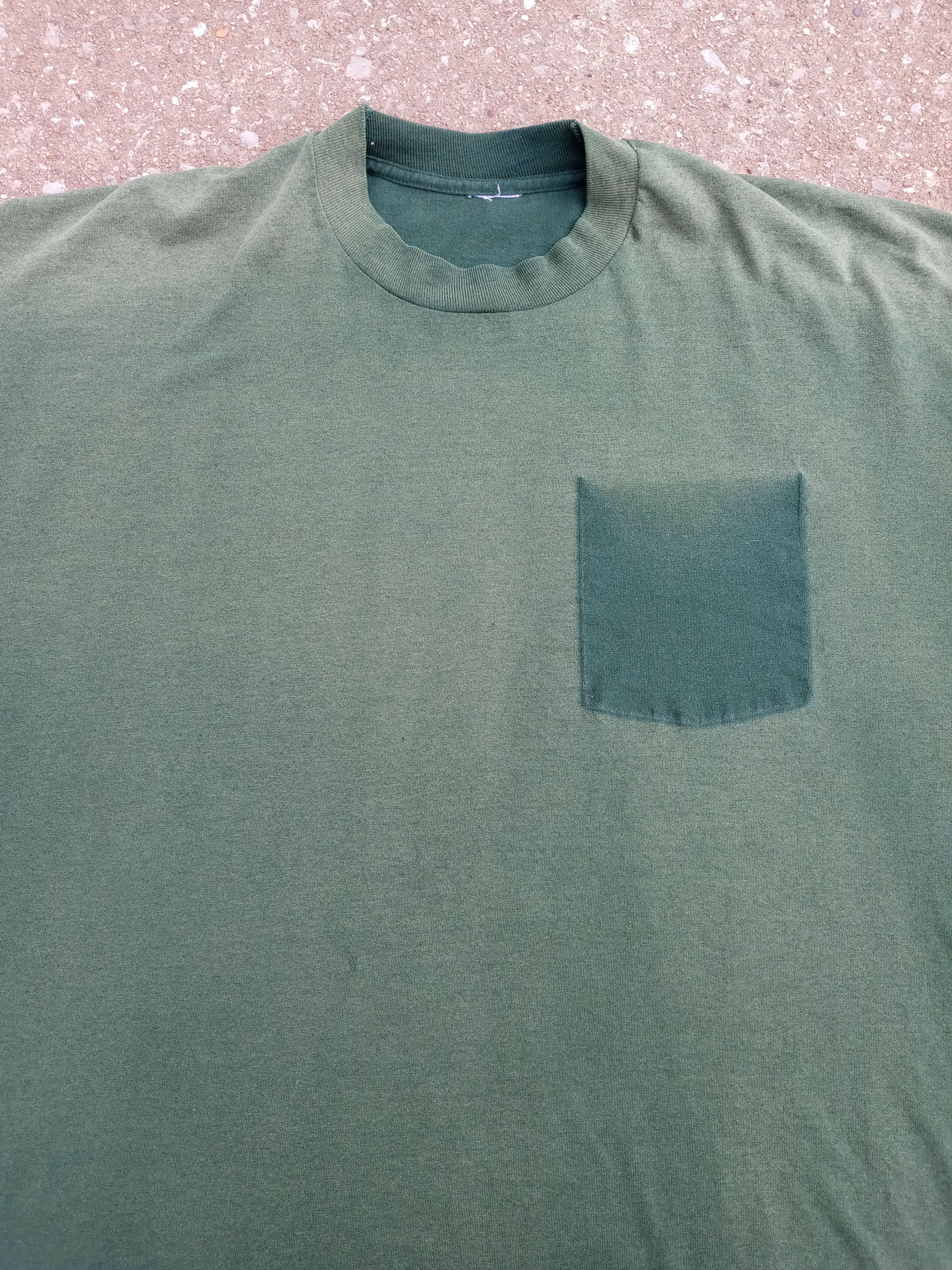Vintage Faded Green Missing Pocket Single Stitch Gradient Vtg 90 Tee Size US XXL / EU 58 / 5 - 4 Thumbnail