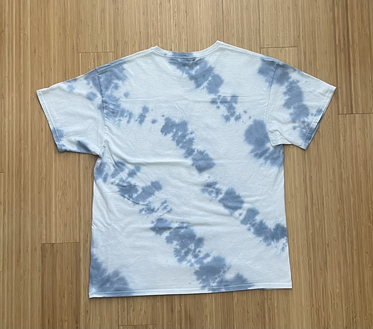 Urban Outfitters Sailor Moon tie dye shirt Size US XL / EU 56 / 4 - 3 Thumbnail