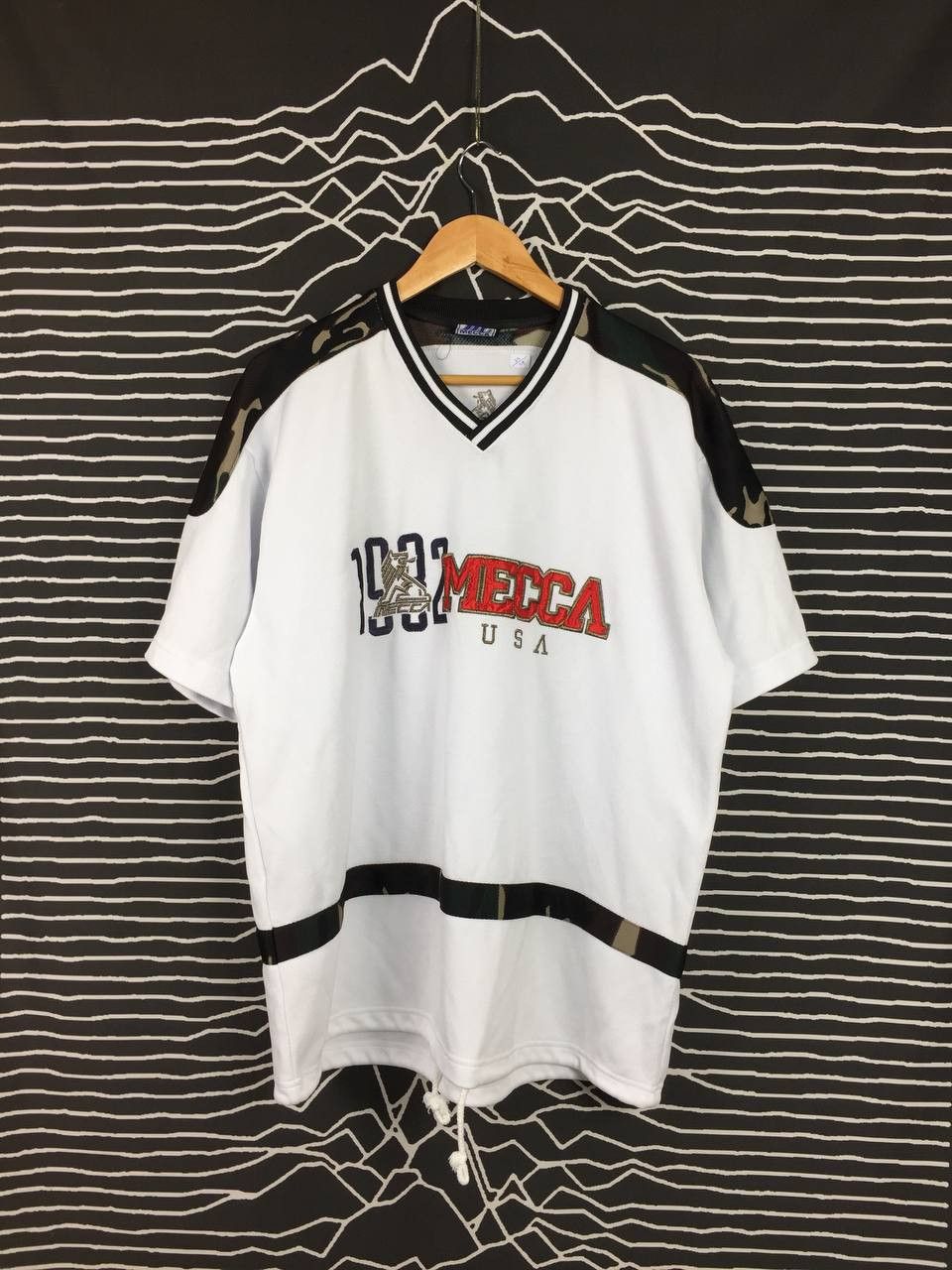 image of VTG 90's Mecca Usa Streetwear Skate Tee in White, Men's (Size XL)