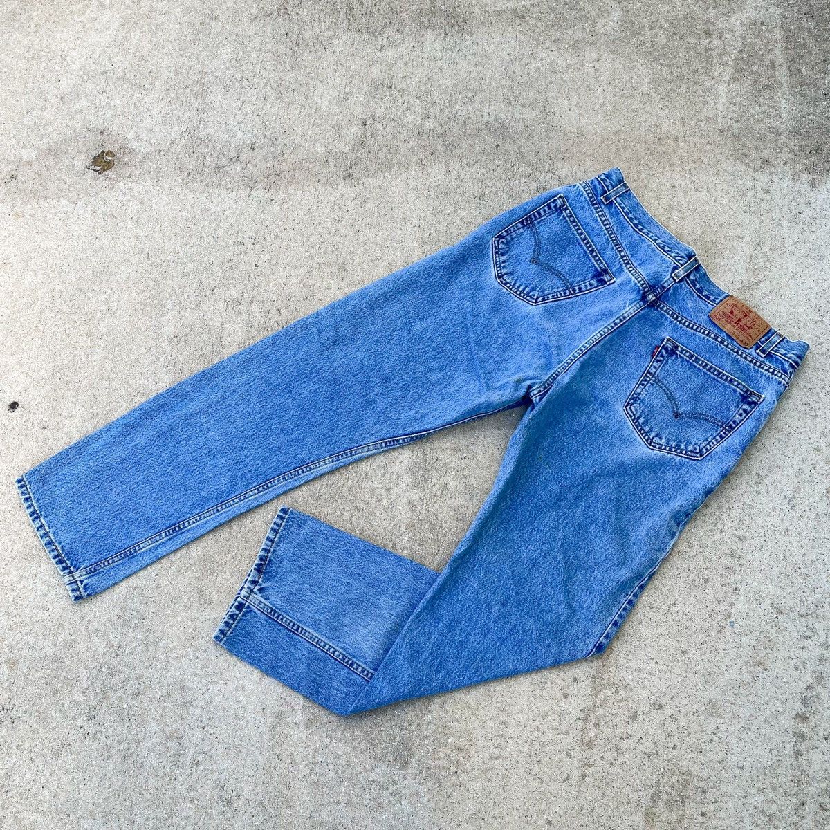 Levi's × Vintage Vintage 90s Levi’s Denim Light Wash Jeans 35 x 29 Size US 35 - 1 Thumbnail
