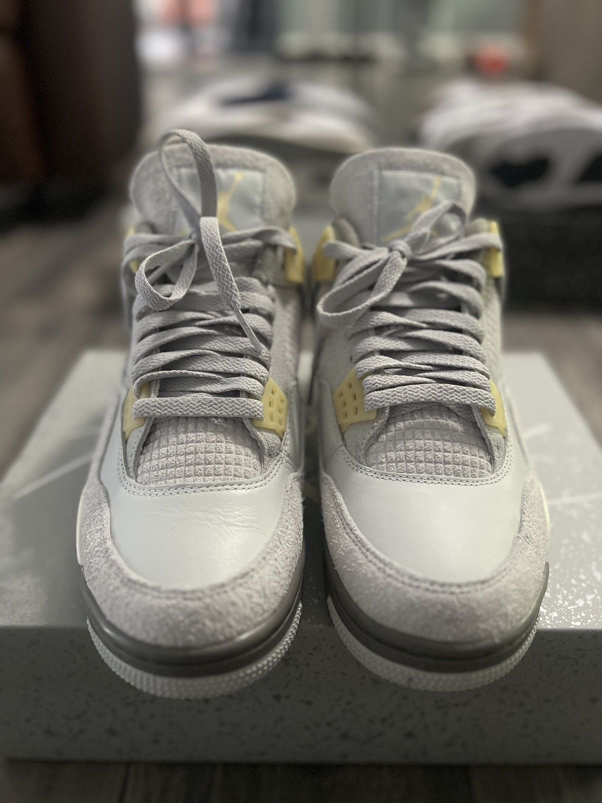 Jordan Brand Nike Air Jordan 4 Retro SE Craft Size US 10 / EU 43 - 2 Thumbnail