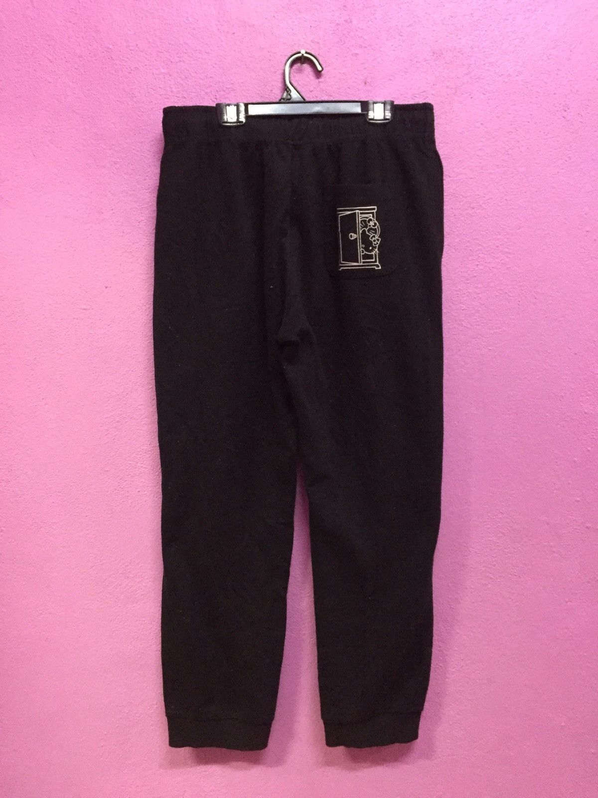 Cartoon Network Doraemon x Hello Kitty Sweatpants Size LL Size US 30 / EU 46 - 2 Thumbnail