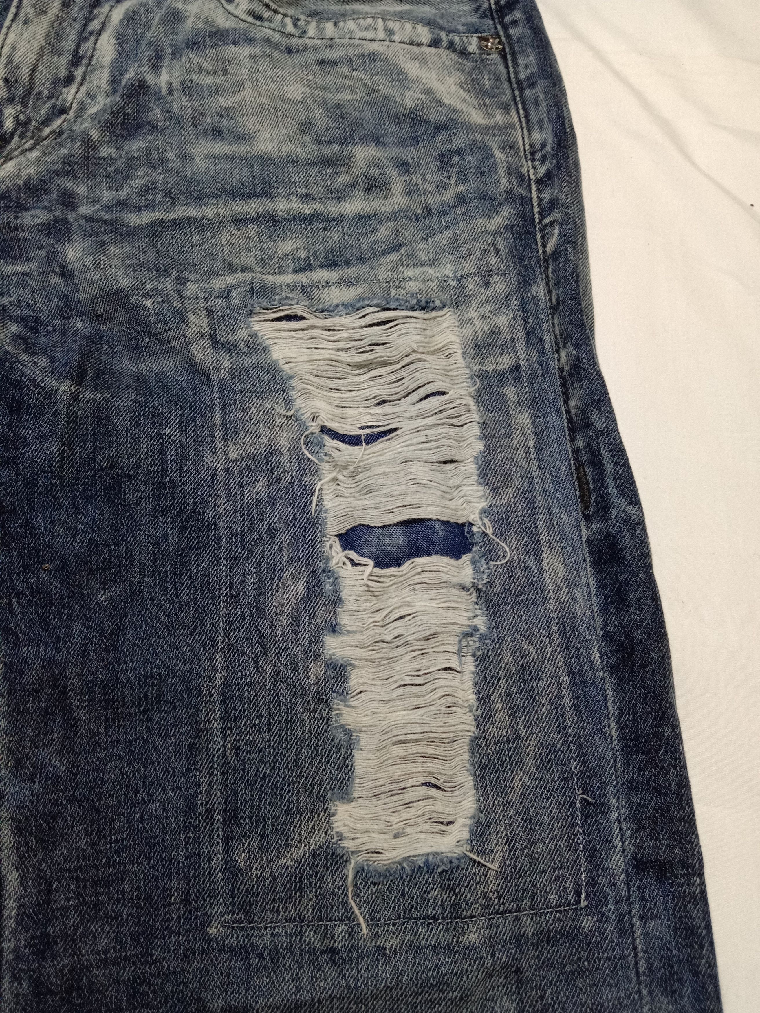 True Religion True Religion BZLM Cyan Moon Stonewashed Jeans Size US 32 / EU 48 - 6 Thumbnail