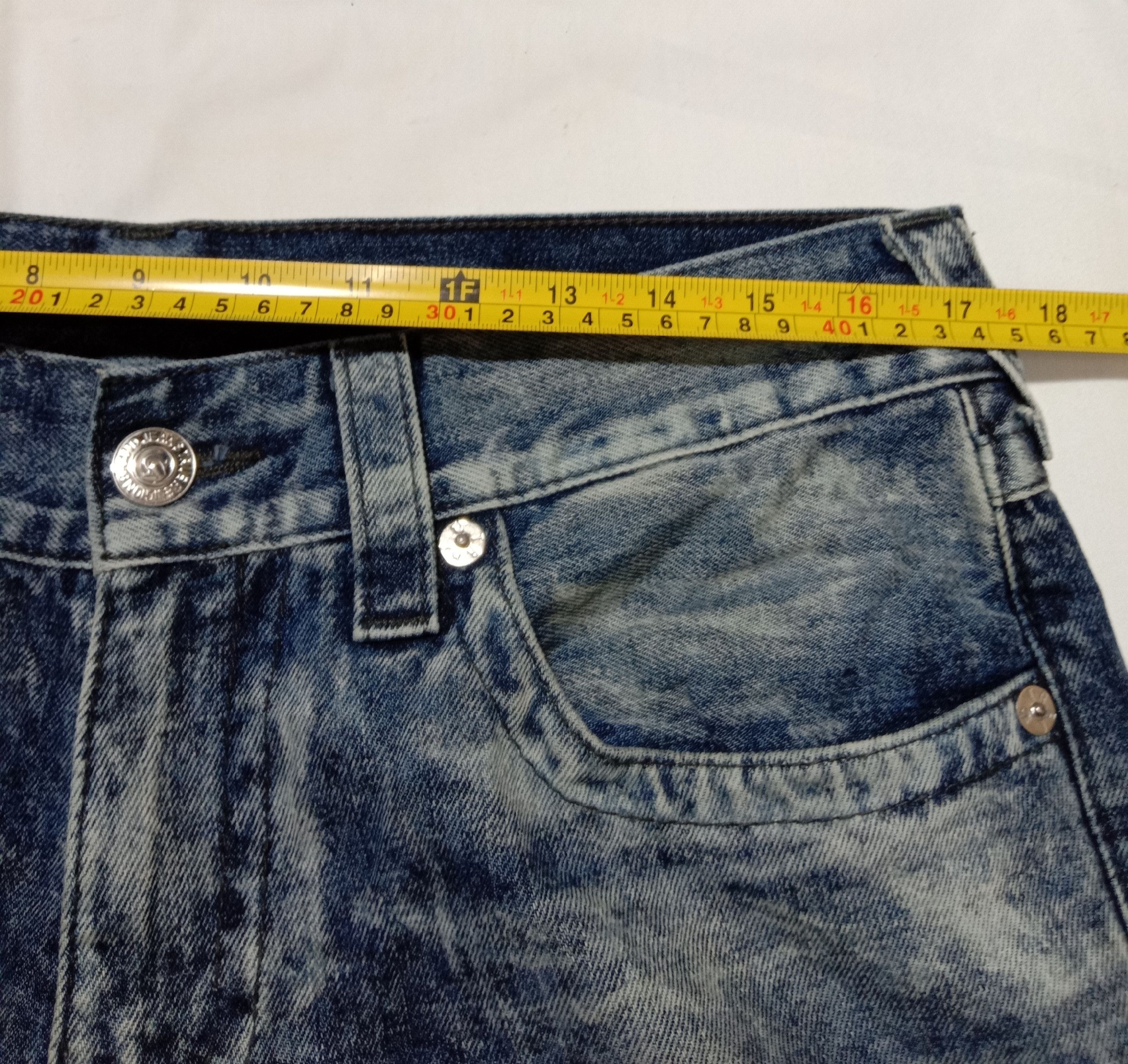 True Religion True Religion BZLM Cyan Moon Stonewashed Jeans Size US 32 / EU 48 - 10 Thumbnail