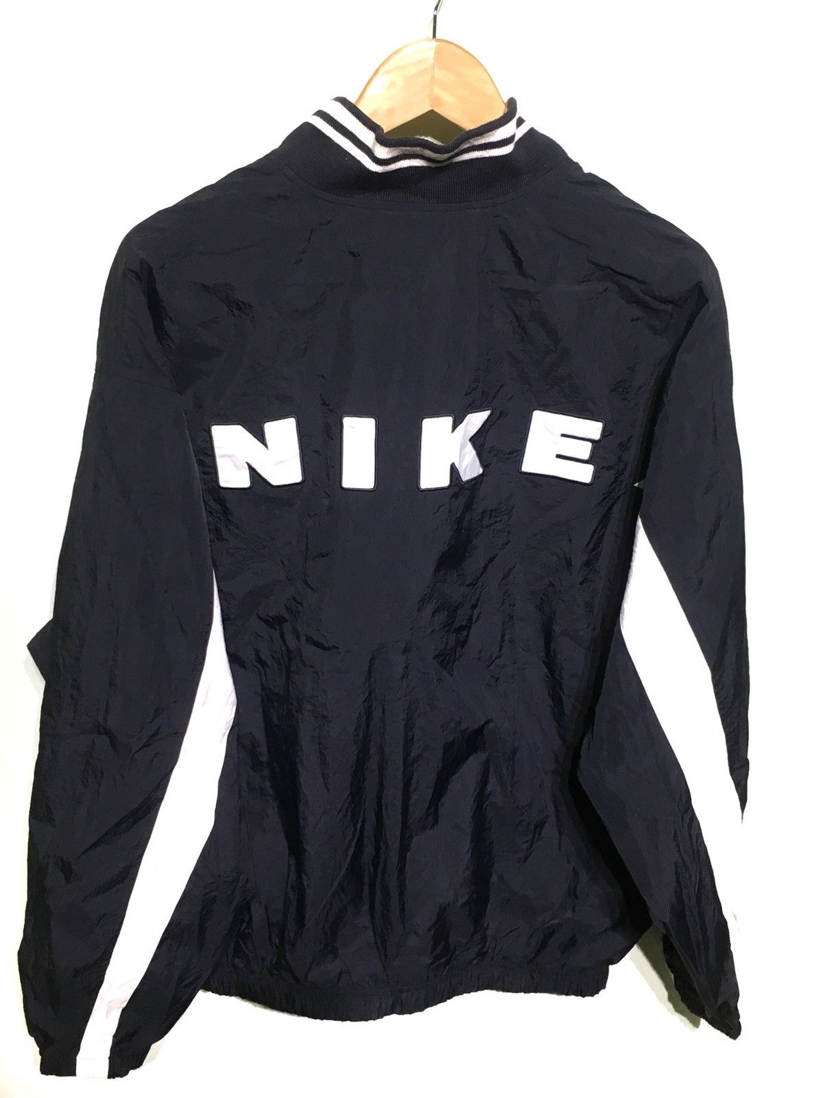 Nike VINTAGE NIKE BIG BLOCK SWOOSH WINDBREAKER JACKETS Size US L / EU 52-54 / 3 - 1 Thumbnail