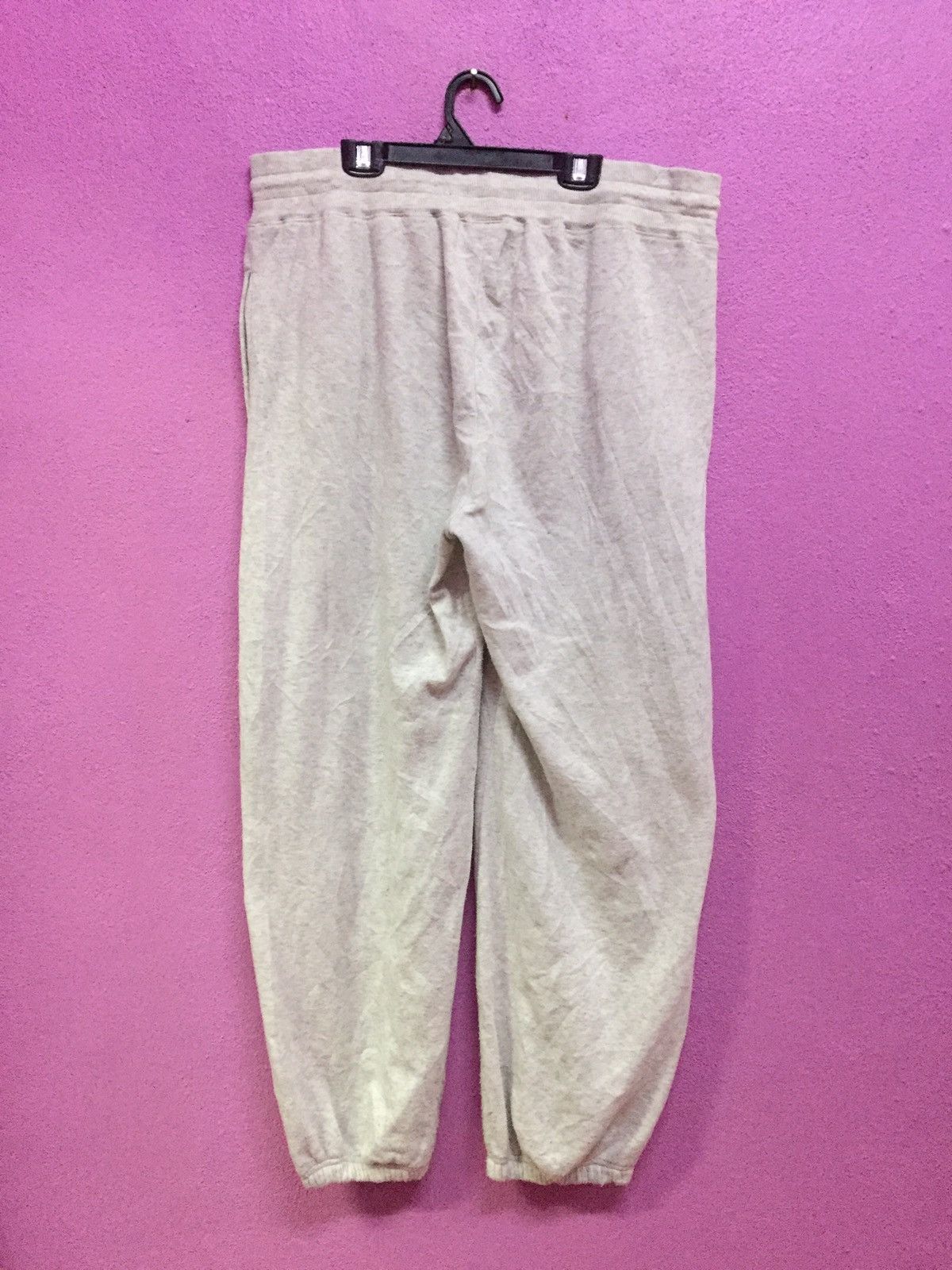 Disney Donald Duck Sweatpants Size US 36 / EU 52 - 2 Thumbnail