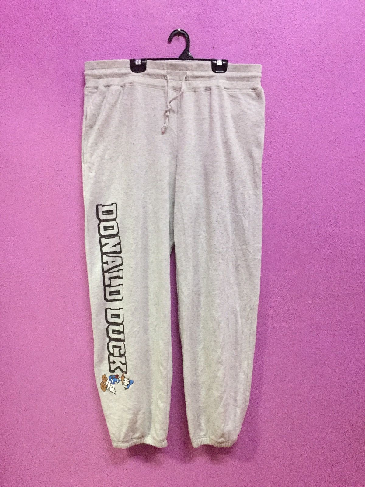 Disney Donald Duck Sweatpants Size US 36 / EU 52 - 1 Thumbnail