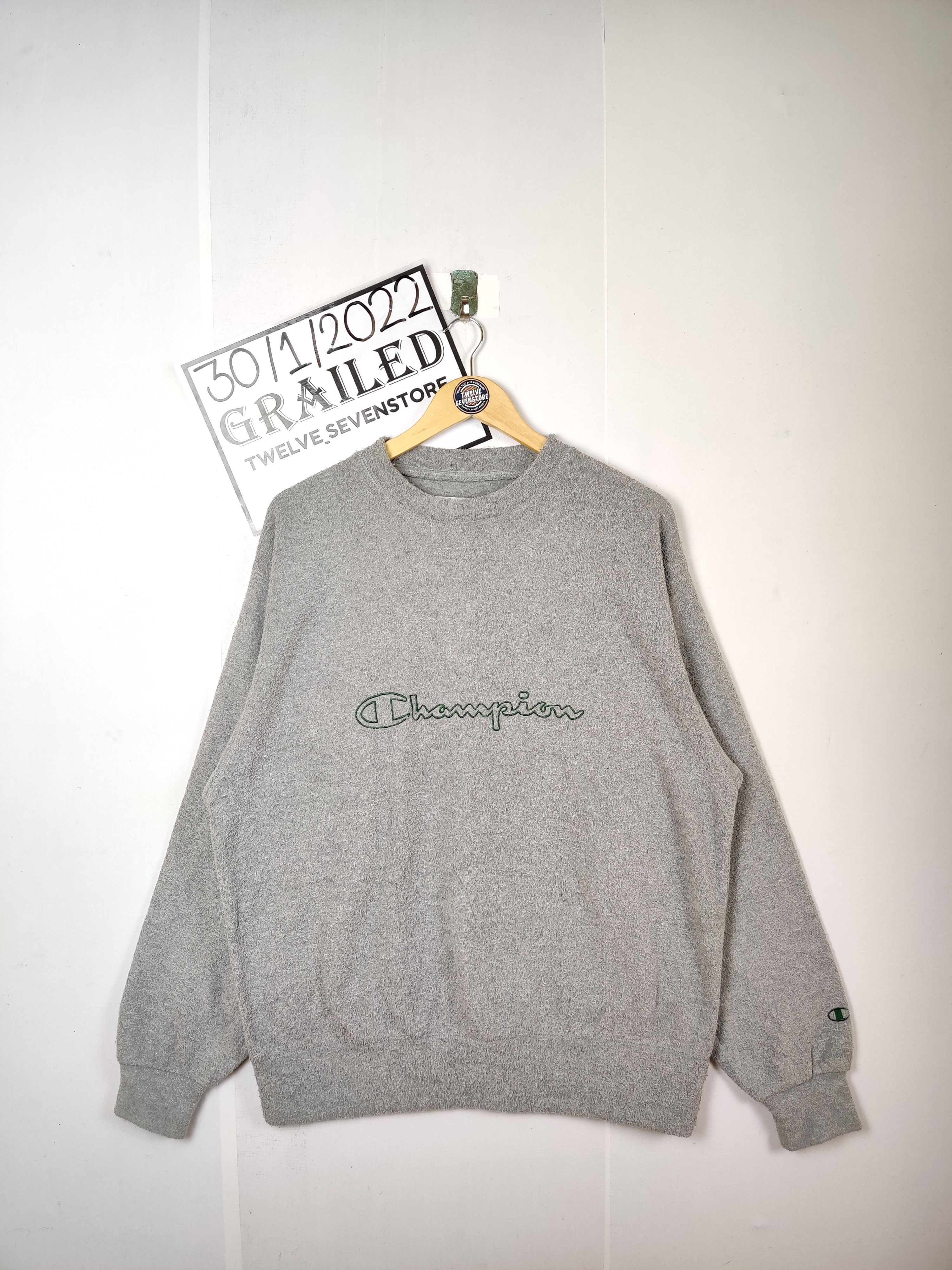 Champion Vintage Champion Spellout Crewneck Sweatshirt Size US L / EU 52-54 / 3 - 1 Thumbnail
