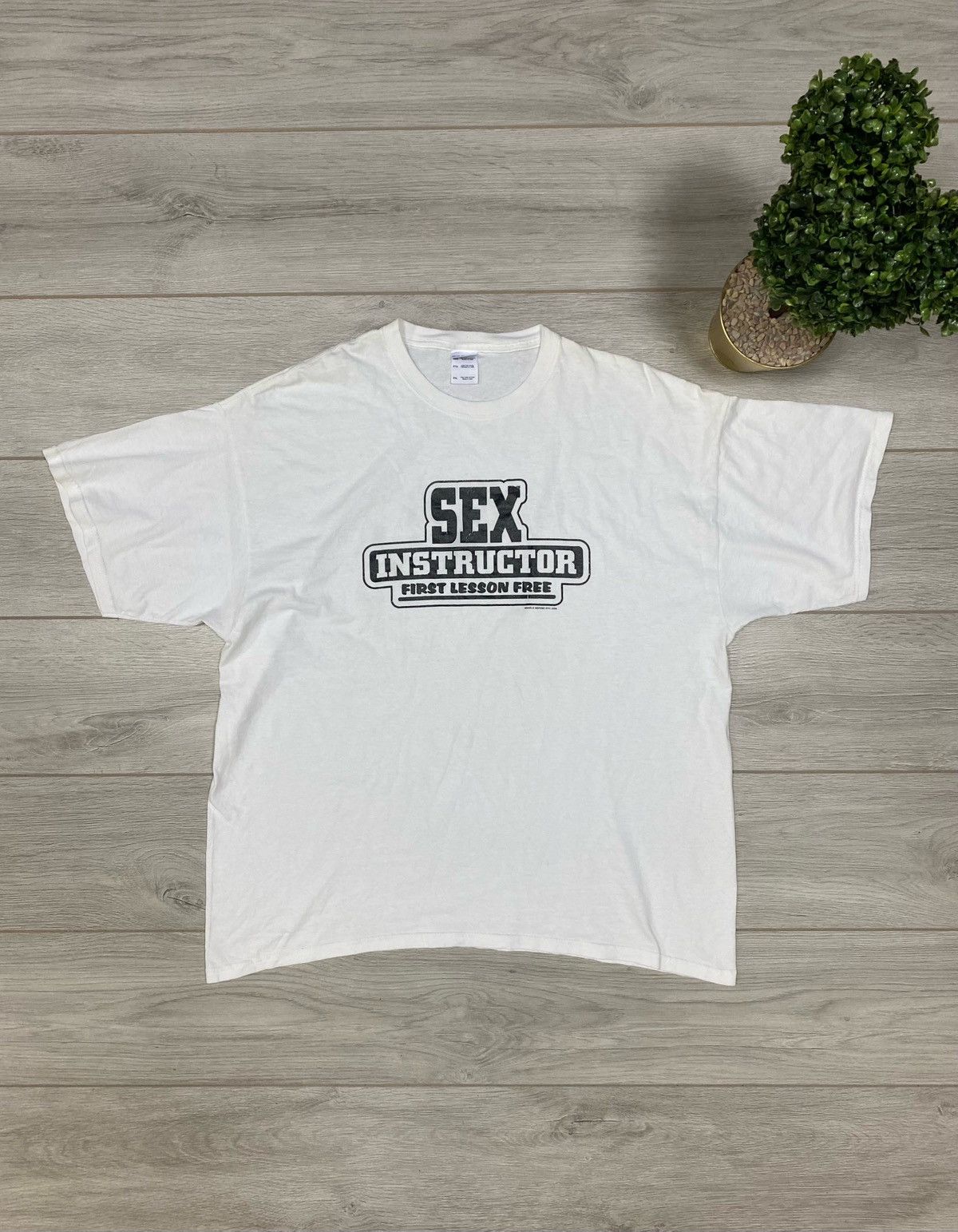 Vintage Sex instructor First Lesson free vintage t-shirt 2006 Size US XXL / EU 58 / 5 - 2 Thumbnail
