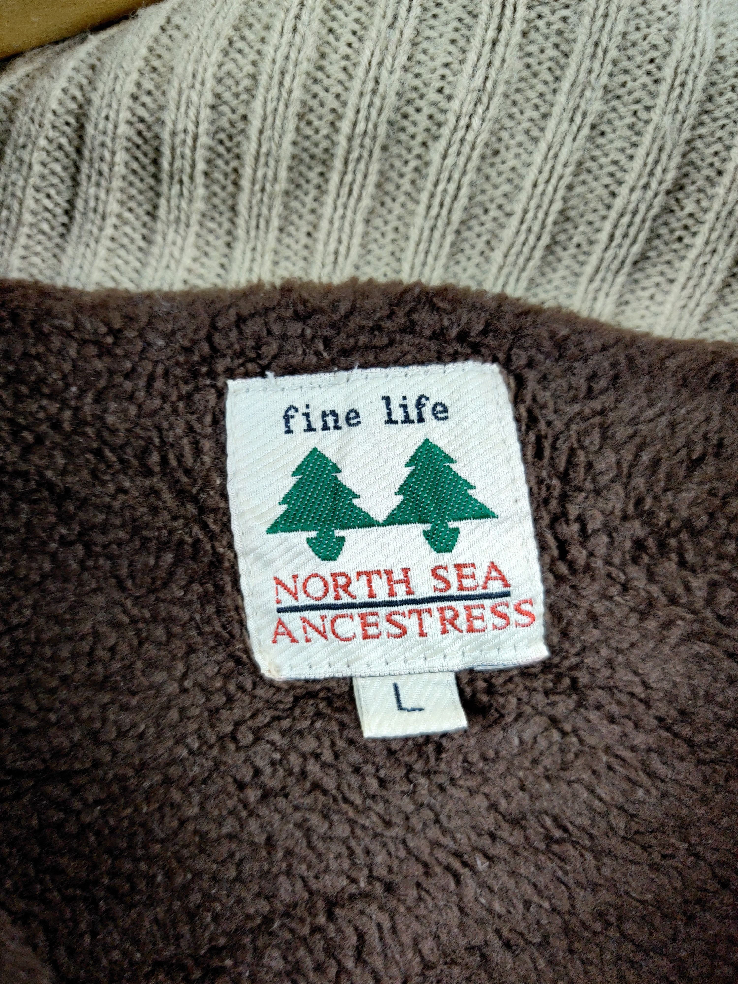 Japanese Brand Vintage North Sea Aztech Knit Sweater Size US L / EU 52-54 / 3 - 7 Thumbnail