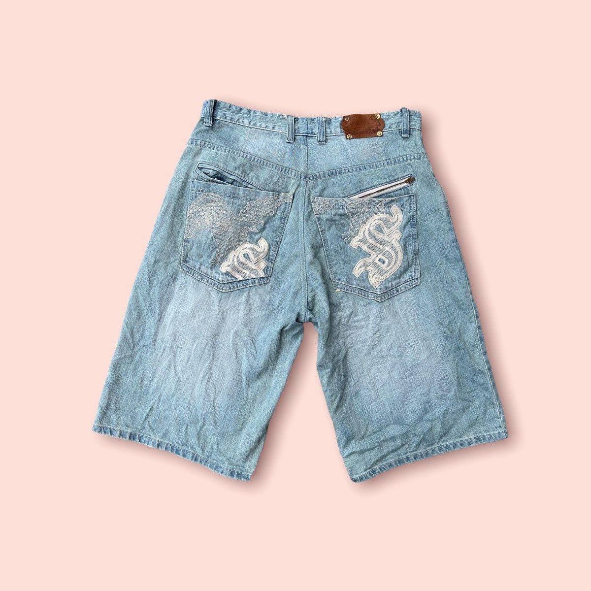 VTG SEAN JOHN EMBROIDERED DENIM SHORTS