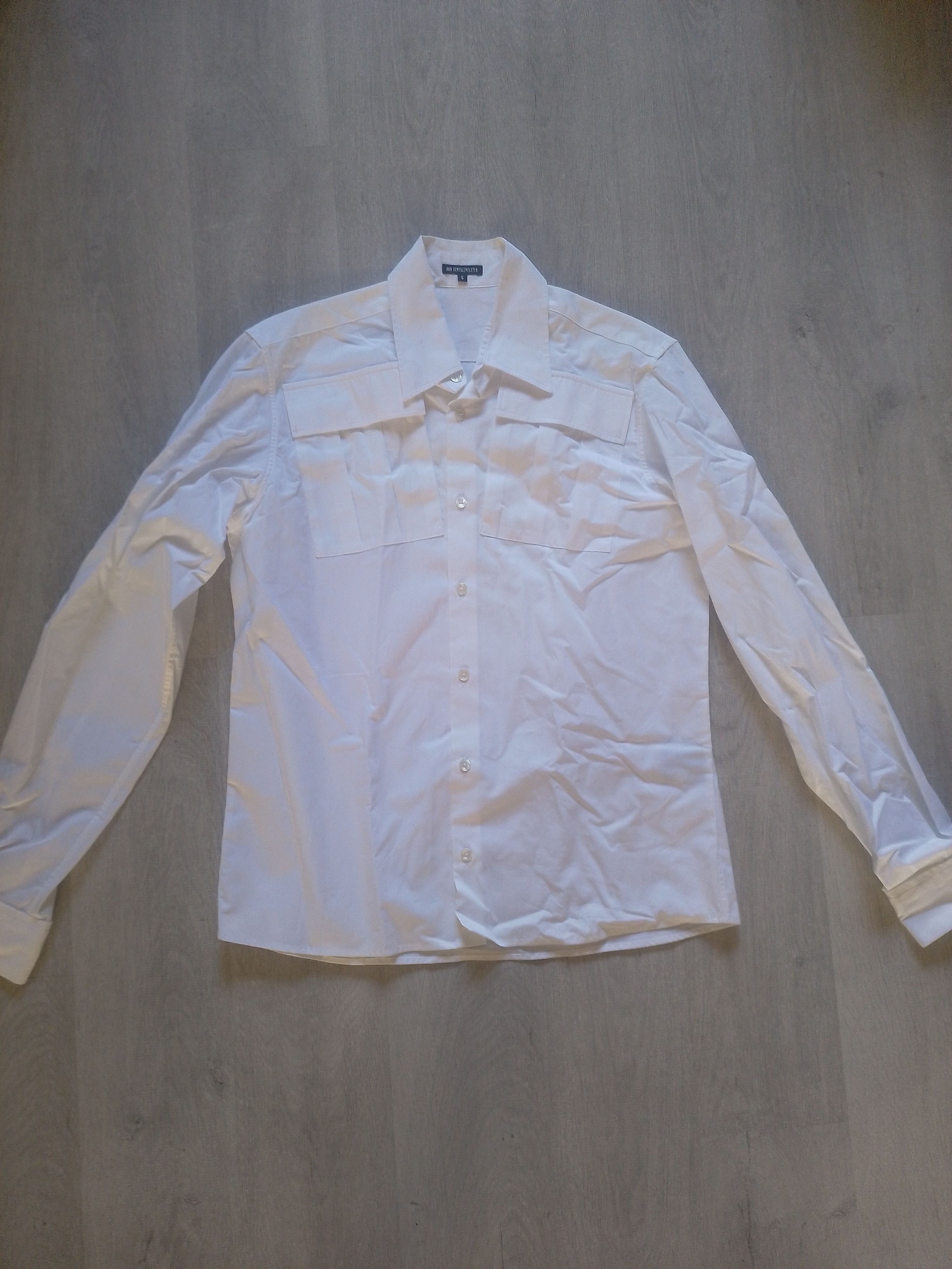 image of Ann Demeulemeester Double Pocket Shirt in White, Men's (Size Small)