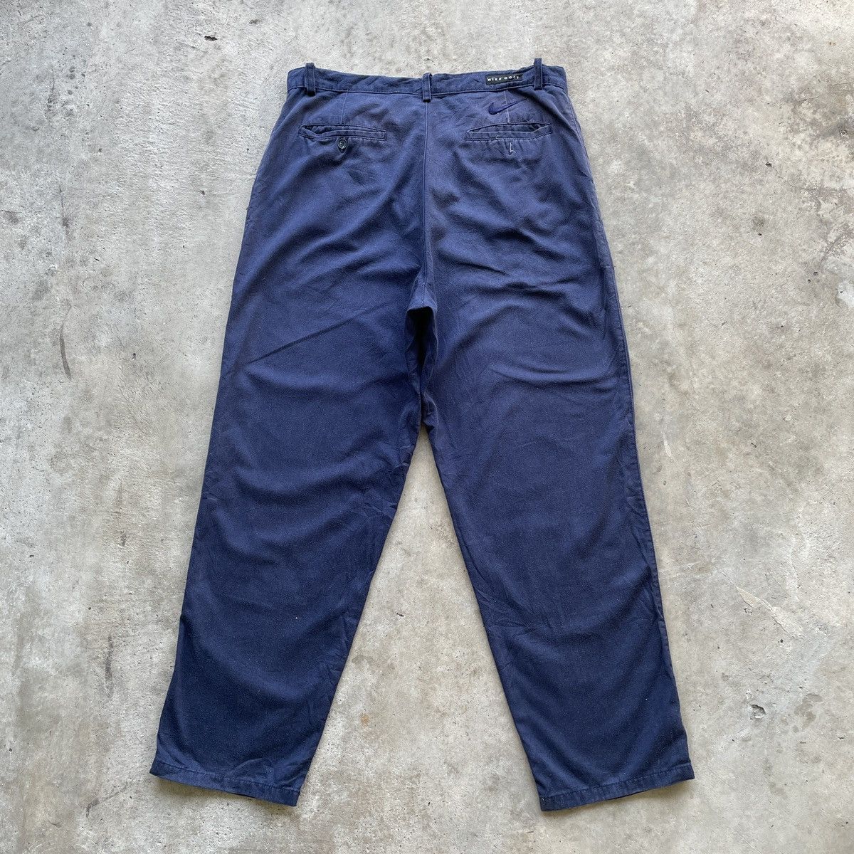 Nike × Vintage Vintage Nike Golf Trousers Casual Pants W33 Size US 33 - 12 Thumbnail