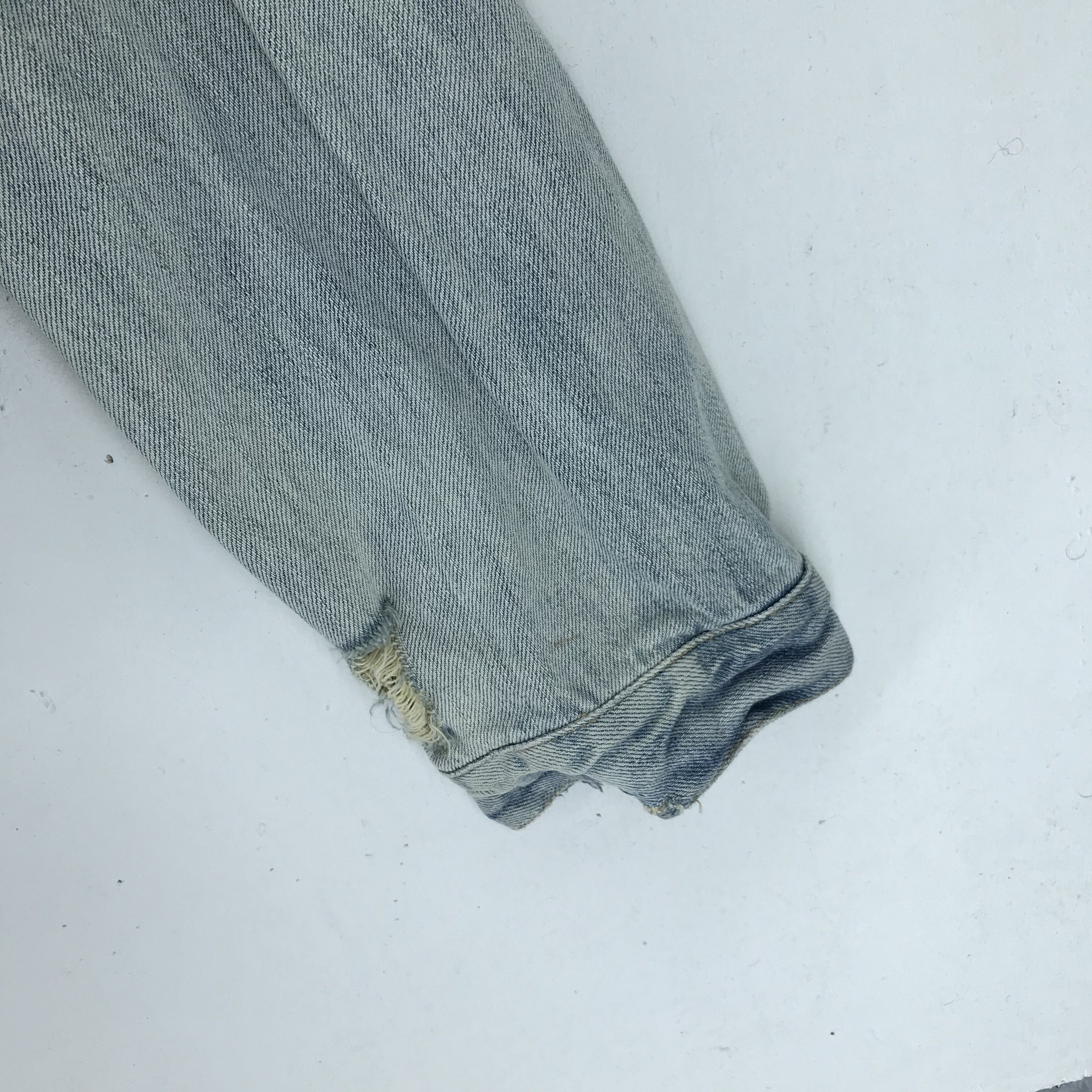Hollister Trashed Hollister Washed Denim Jacket #2211-87 Size US M / EU 48-50 / 2 - 5 Thumbnail
