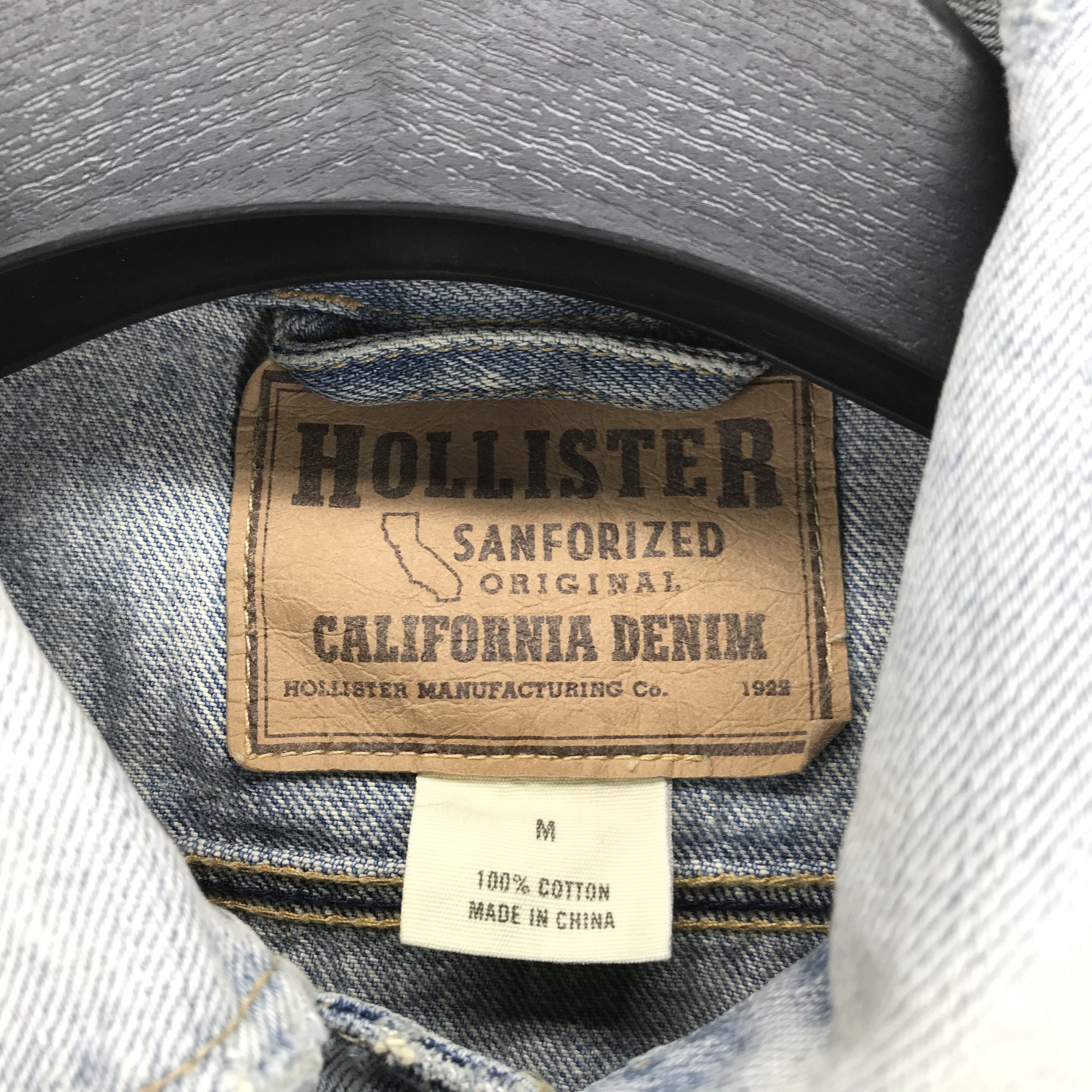 Hollister Trashed Hollister Washed Denim Jacket #2211-87 Size US M / EU 48-50 / 2 - 6 Thumbnail