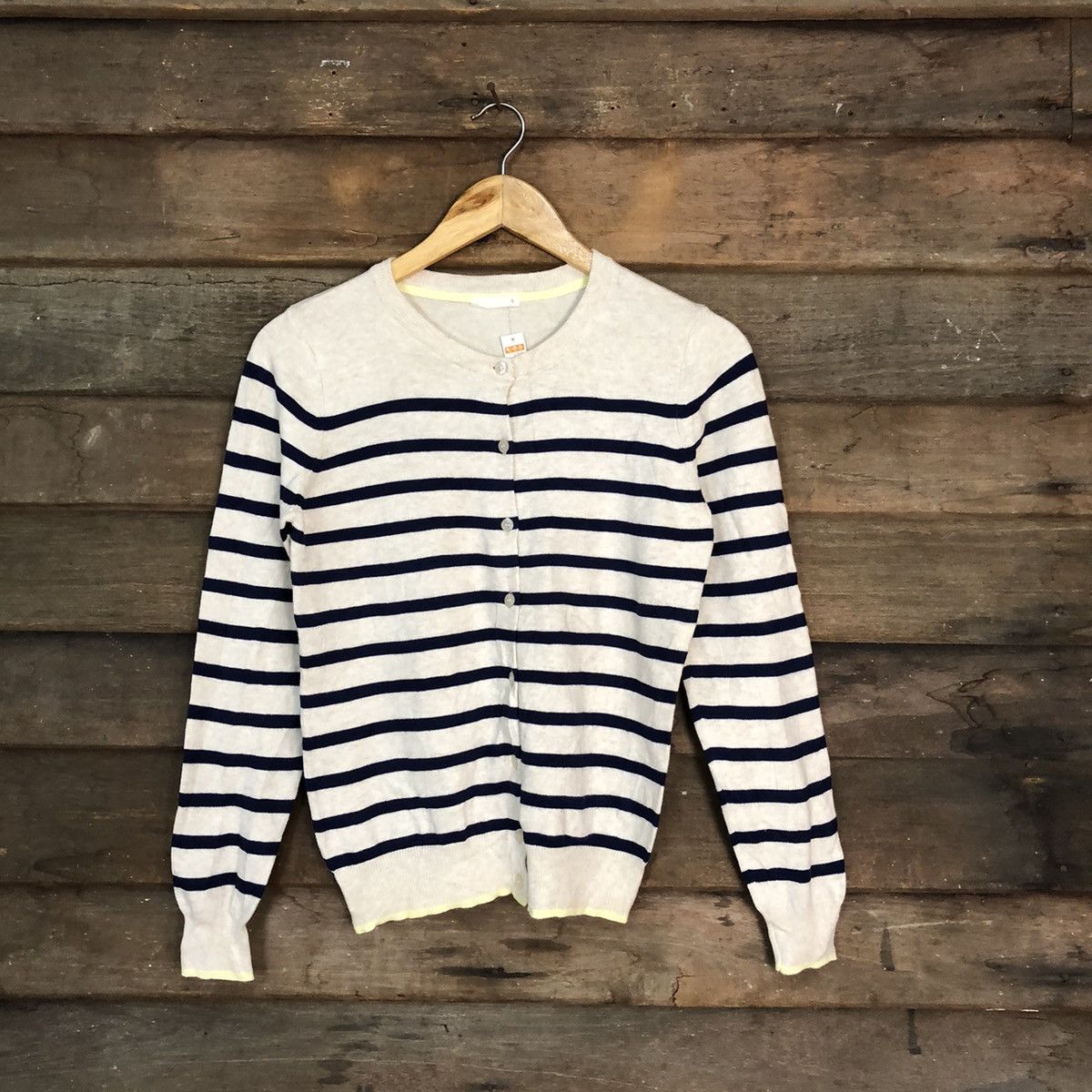 GU GU White Stripe Patterened Cardigans #7274 Size S / US 4 / IT 40 - 1 Thumbnail