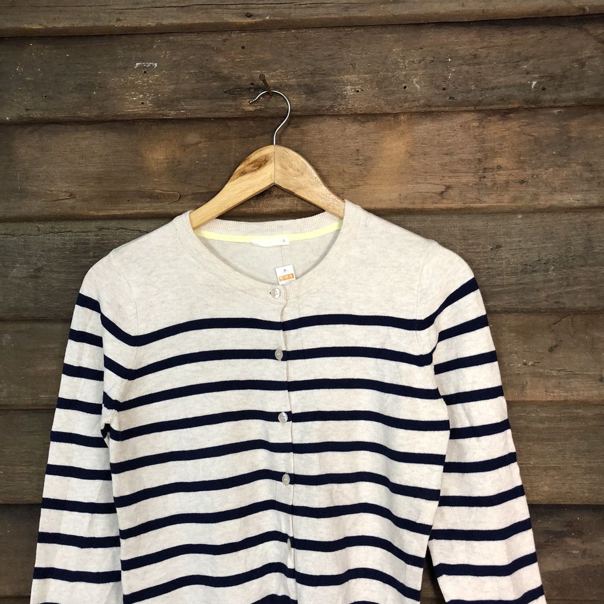 GU GU White Stripe Patterened Cardigans #7274 Size S / US 4 / IT 40 - 2 Thumbnail
