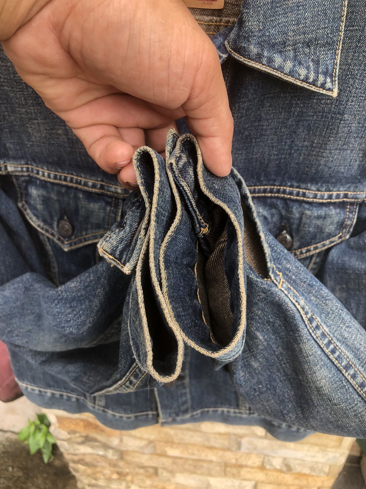 Levi's Rare🔥Vintage Levis Big E Lot 557 Denim Jacket Size US L / EU 52-54 / 3 - 9 Thumbnail
