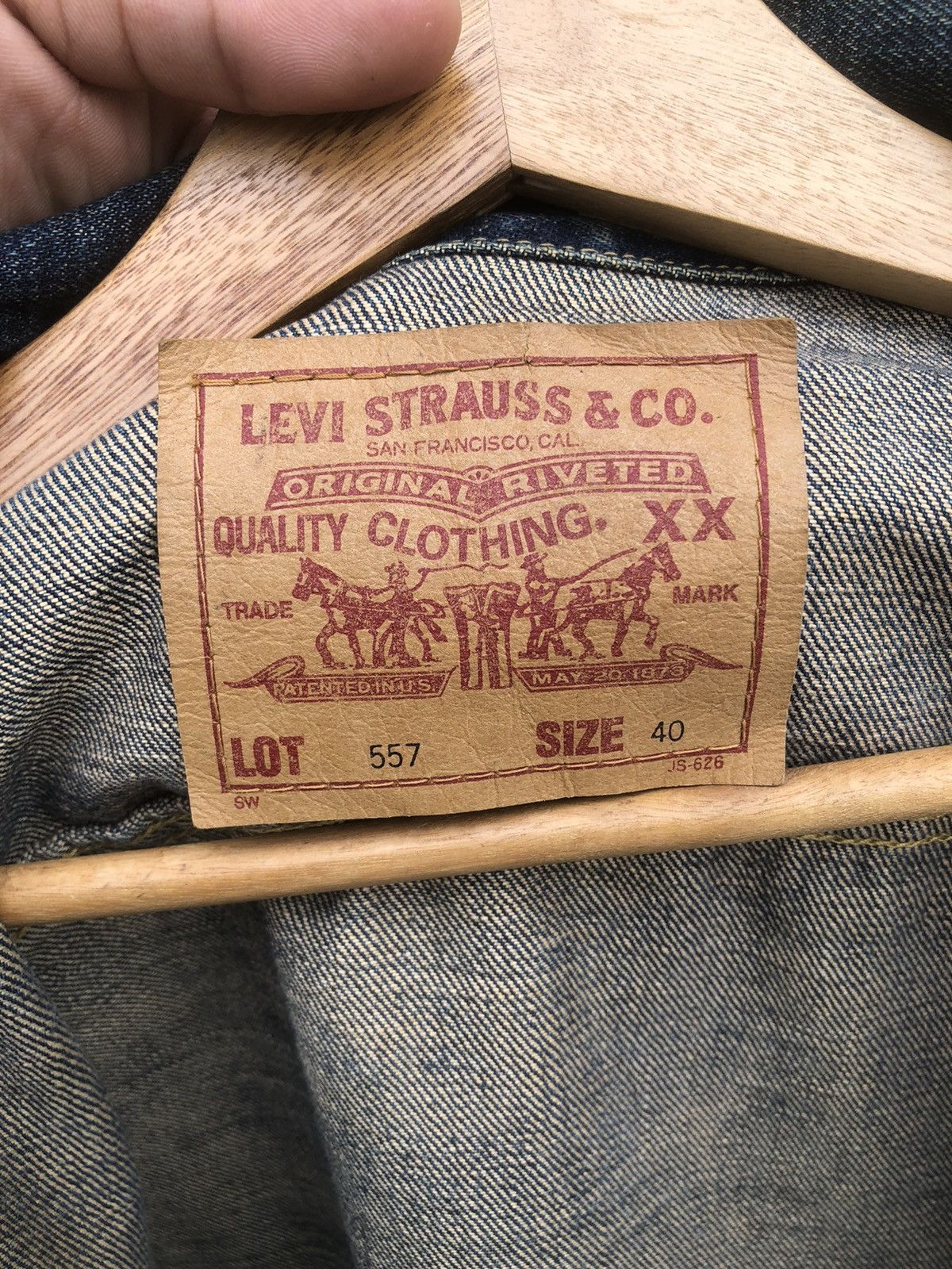 Levi's Rare🔥Vintage Levis Big E Lot 557 Denim Jacket Size US L / EU 52-54 / 3 - 13 Thumbnail