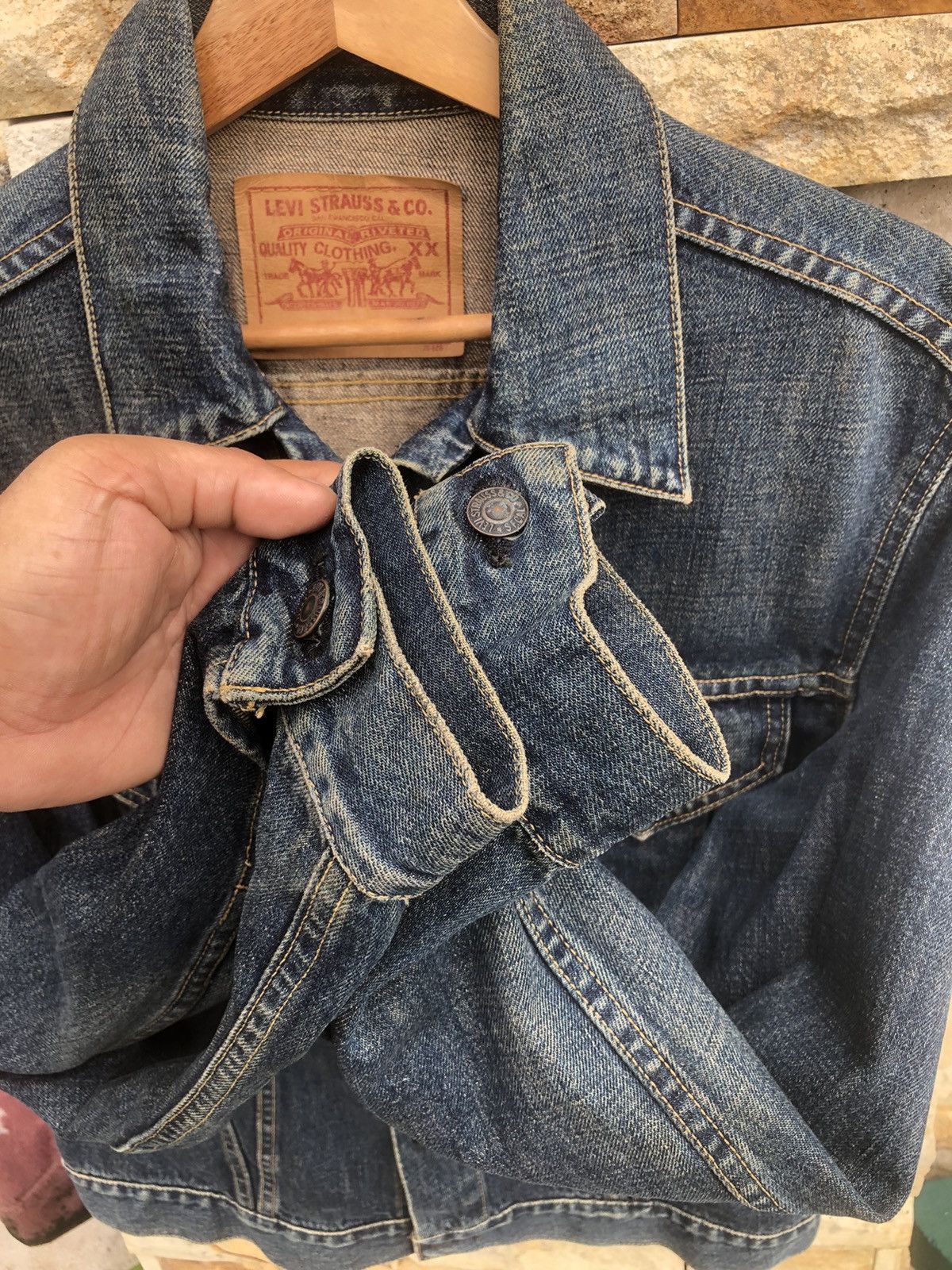 Levi's Rare🔥Vintage Levis Big E Lot 557 Denim Jacket Size US L / EU 52-54 / 3 - 8 Thumbnail