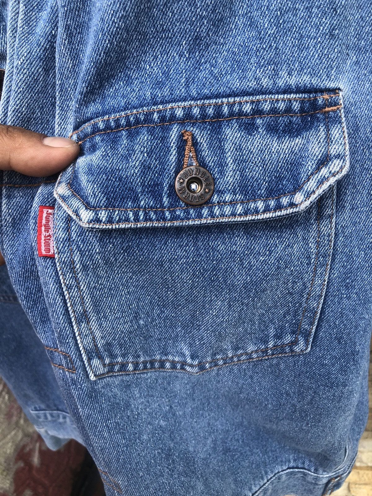 Japanese Brand × Vintage Last Drop🔥Rare‼️Vtg Jungle Storm Light Wash Blue Denim Jacket Size US L / EU 52-54 / 3 - 4 Thumbnail