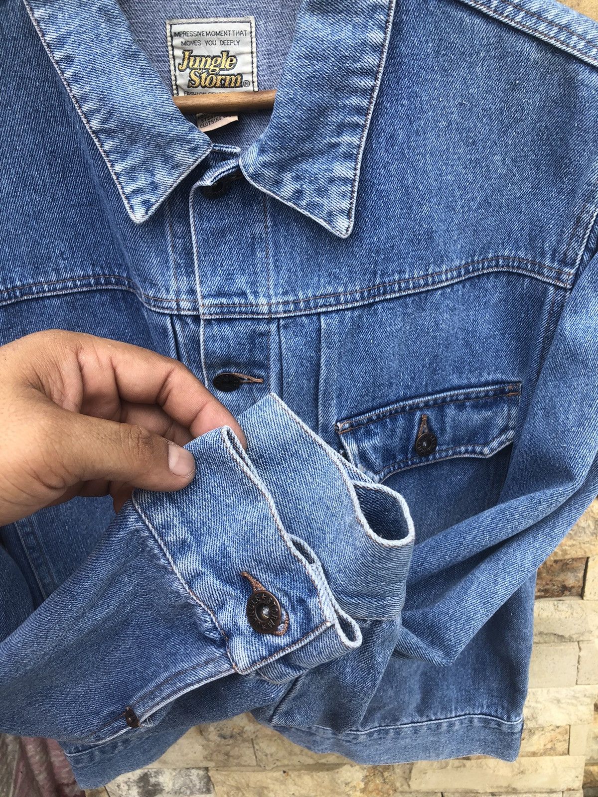 Japanese Brand × Vintage Last Drop🔥Rare‼️Vtg Jungle Storm Light Wash Blue Denim Jacket Size US L / EU 52-54 / 3 - 8 Thumbnail