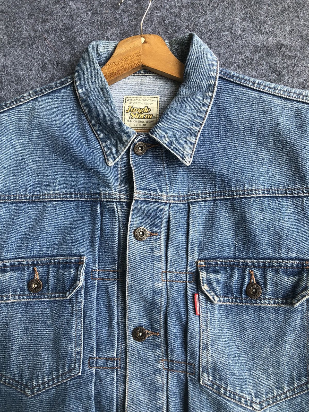 Japanese Brand × Vintage Last Drop🔥Rare‼️Vtg Jungle Storm Light Wash Blue Denim Jacket Size US L / EU 52-54 / 3 - 15 Thumbnail