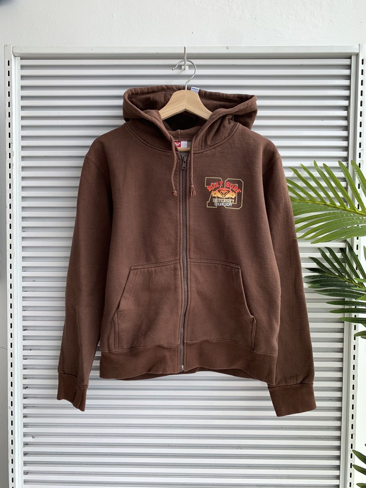 Japanese Brand Roxy Surf University Ocean Dept Brown Pullover Hoodie Travis Size M / US 6-8 / IT 42-44 - 1 Thumbnail