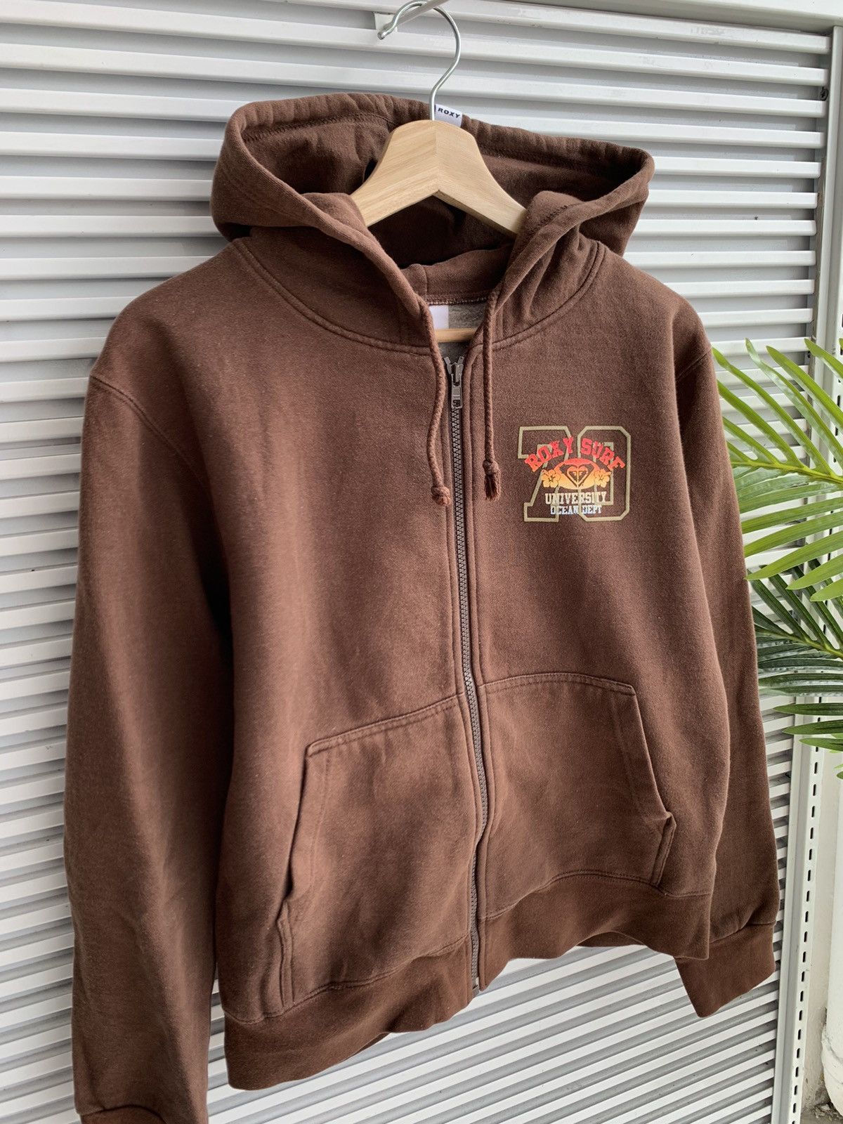 Japanese Brand Roxy Surf University Ocean Dept Brown Pullover Hoodie Travis Size M / US 6-8 / IT 42-44 - 2 Thumbnail