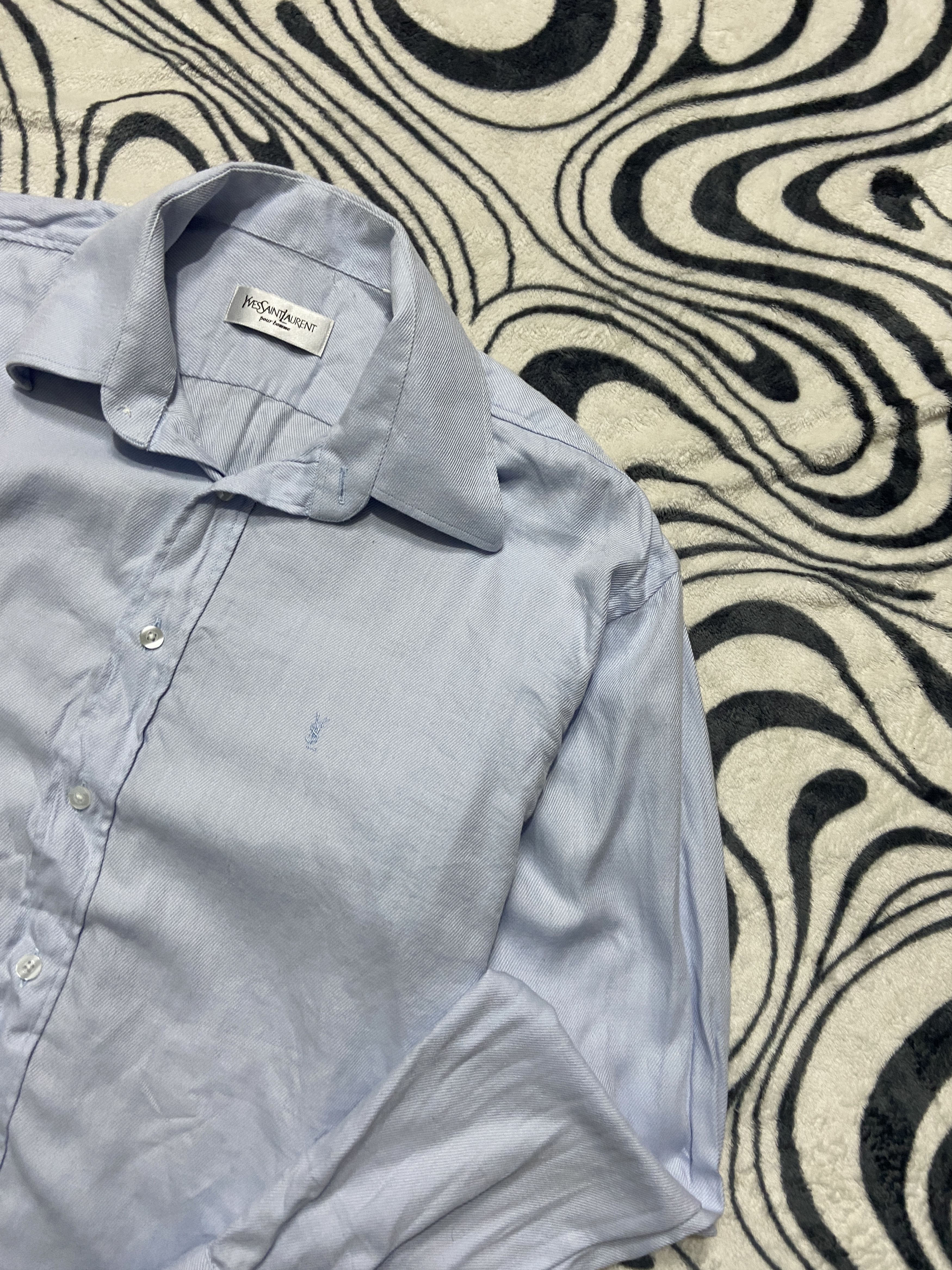 Yves Saint Laurent Yves Saint Laurent YSL Men's Long Sleeve Shirt on cuffkins Size US L / EU 52-54 / 3 - 2 Thumbnail