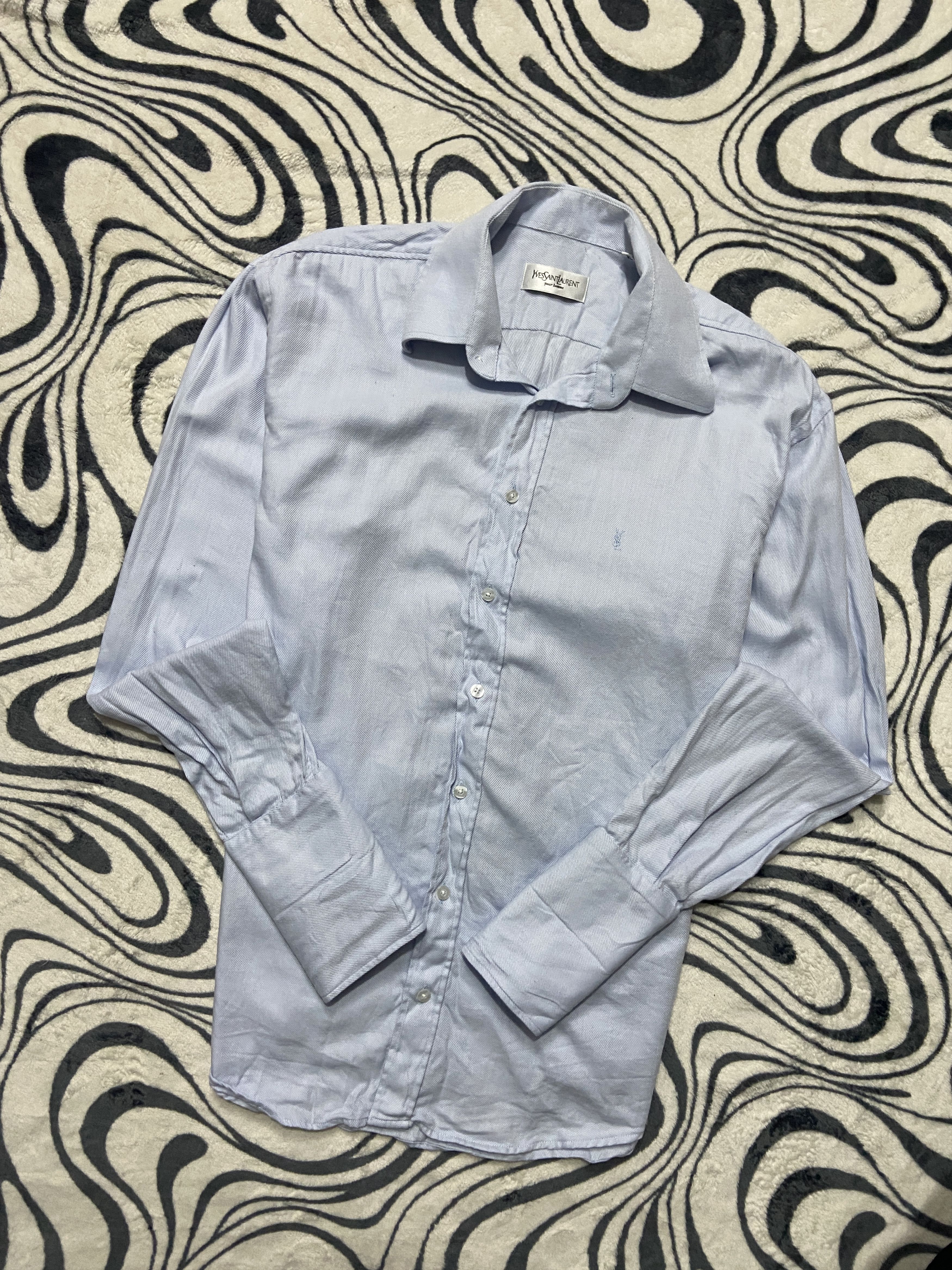 Yves Saint Laurent Yves Saint Laurent YSL Men's Long Sleeve Shirt on cuffkins Size US L / EU 52-54 / 3 - 1 Thumbnail