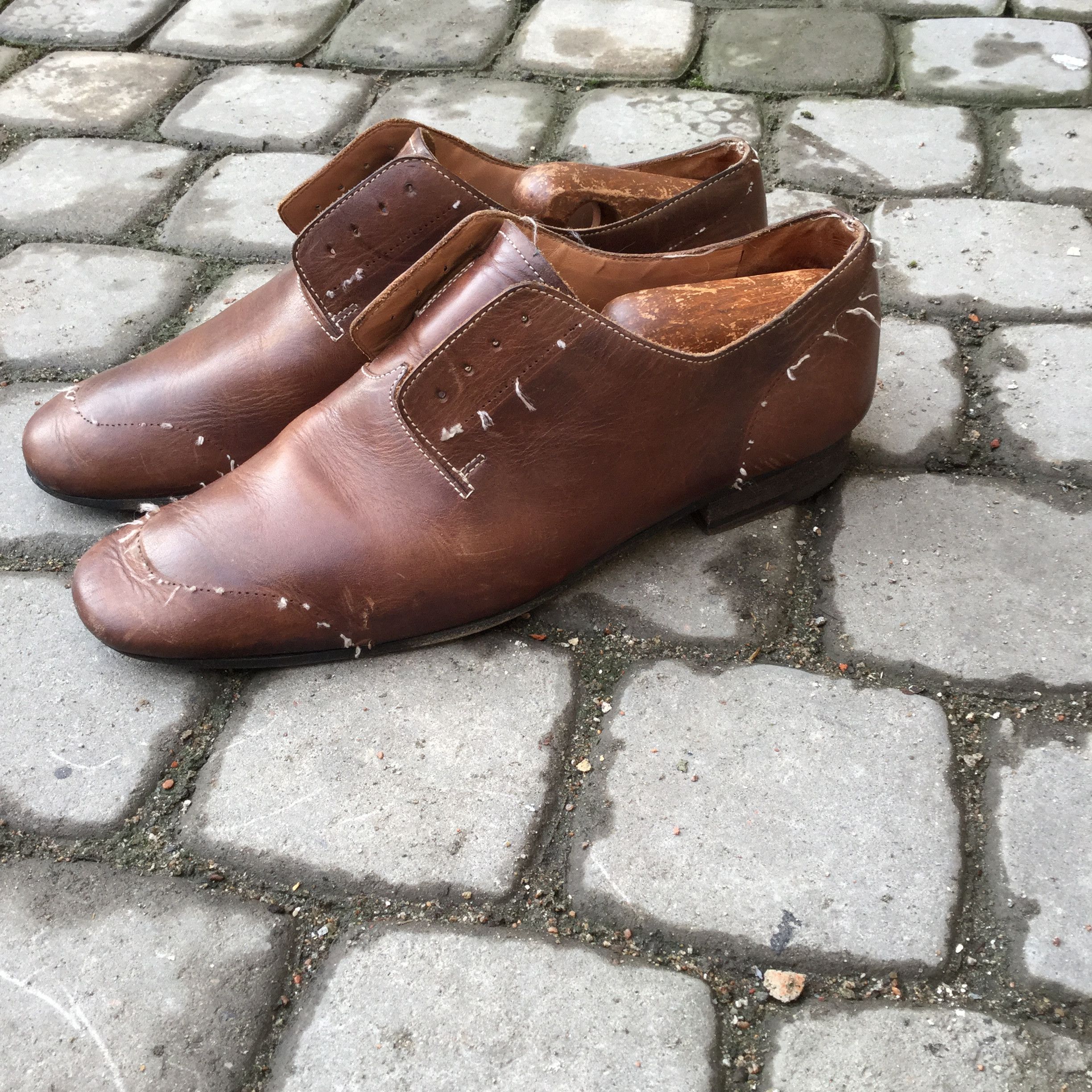 Maison Margiela Distressed leather derbies.Like GUIDI or Greg Lauren Size US 8 / EU 41 - 3 Thumbnail