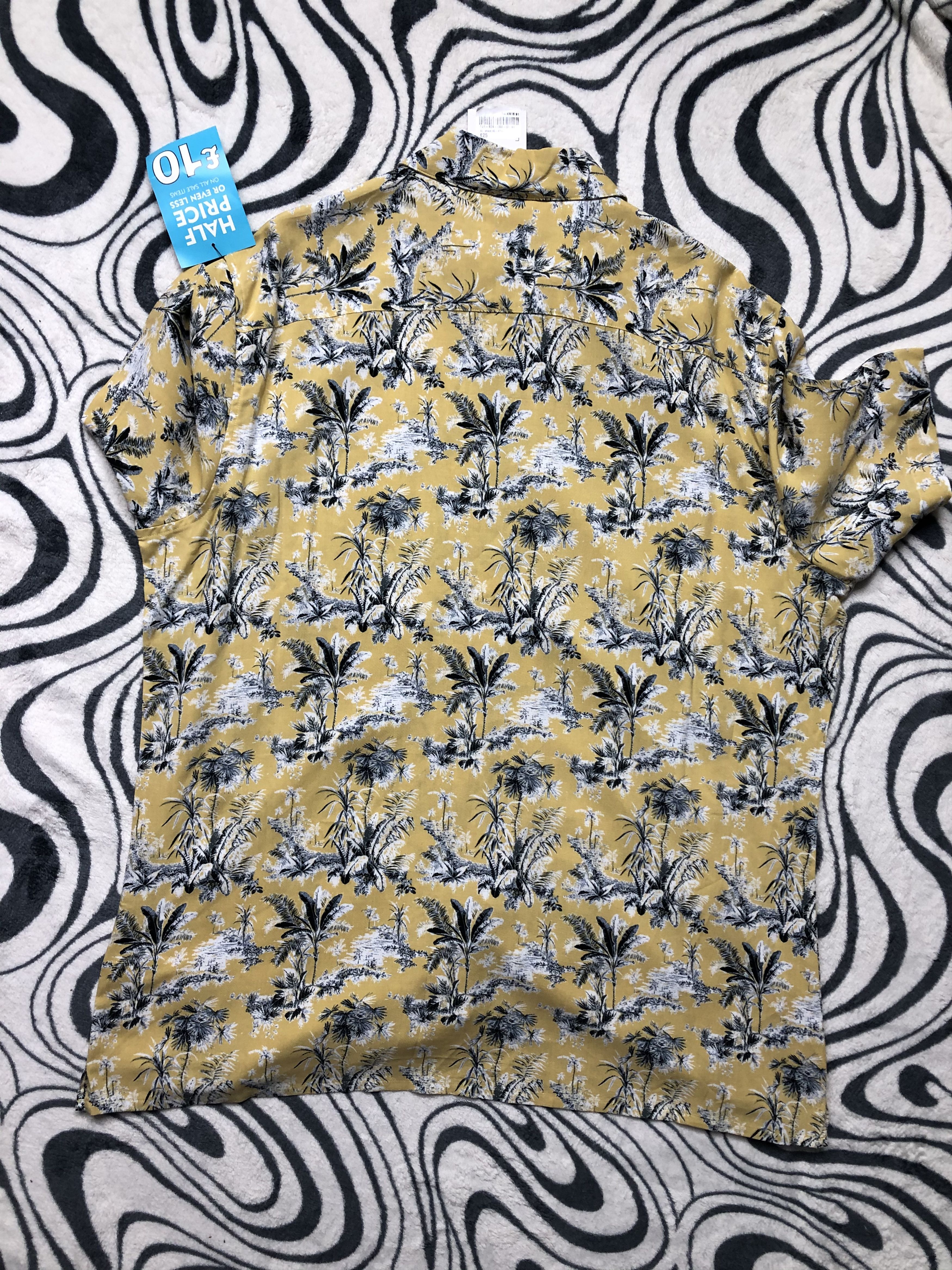 Other NEW Hawaiian Mens Shirt Size US XL / EU 56 / 4 - 6 Thumbnail