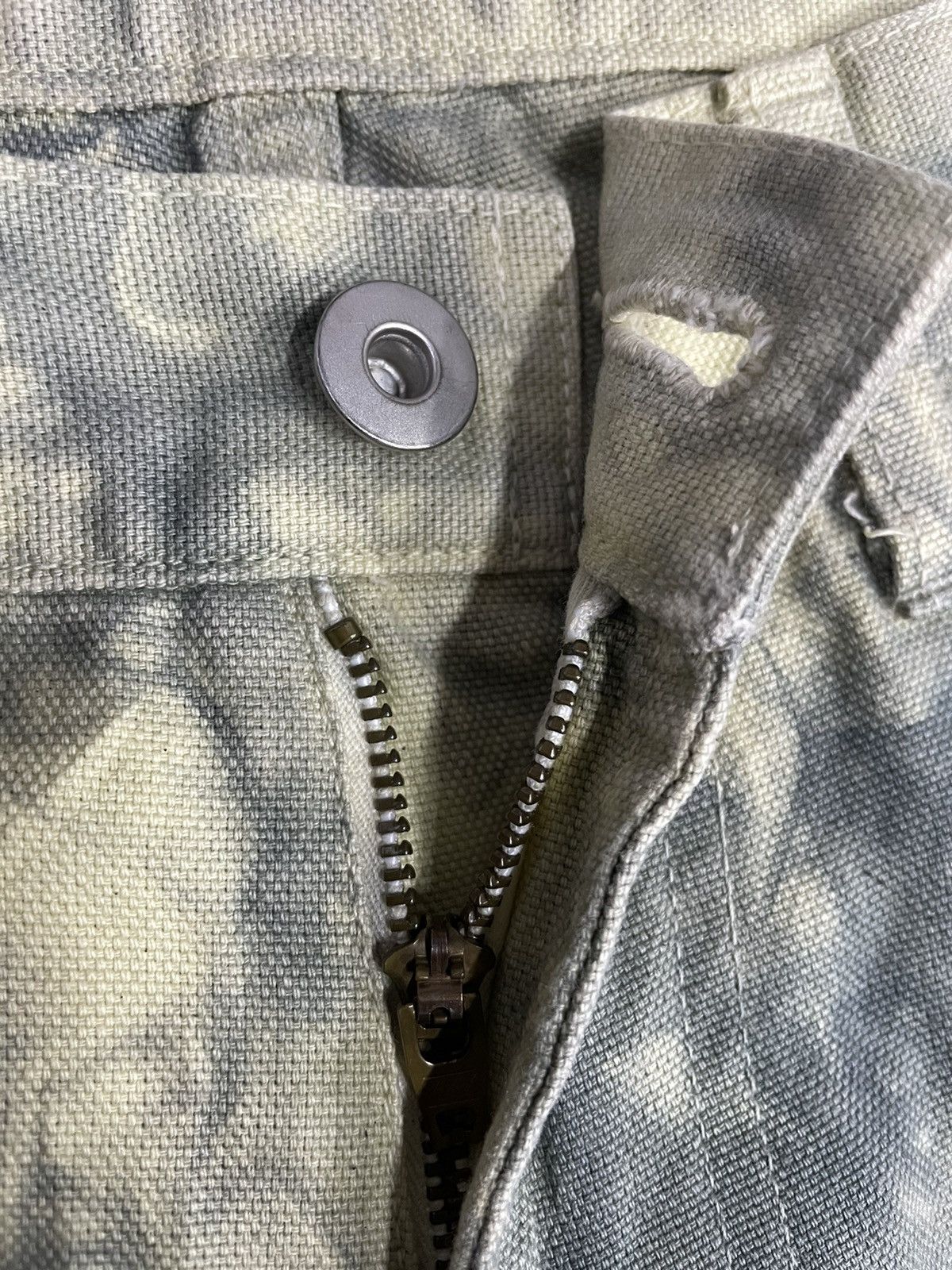 Japanese Brand × Vintage Vintage Japanese Brand Cloud Wash loose Fit Jeans With Belt Size US 28 / EU 44 - 7 Thumbnail