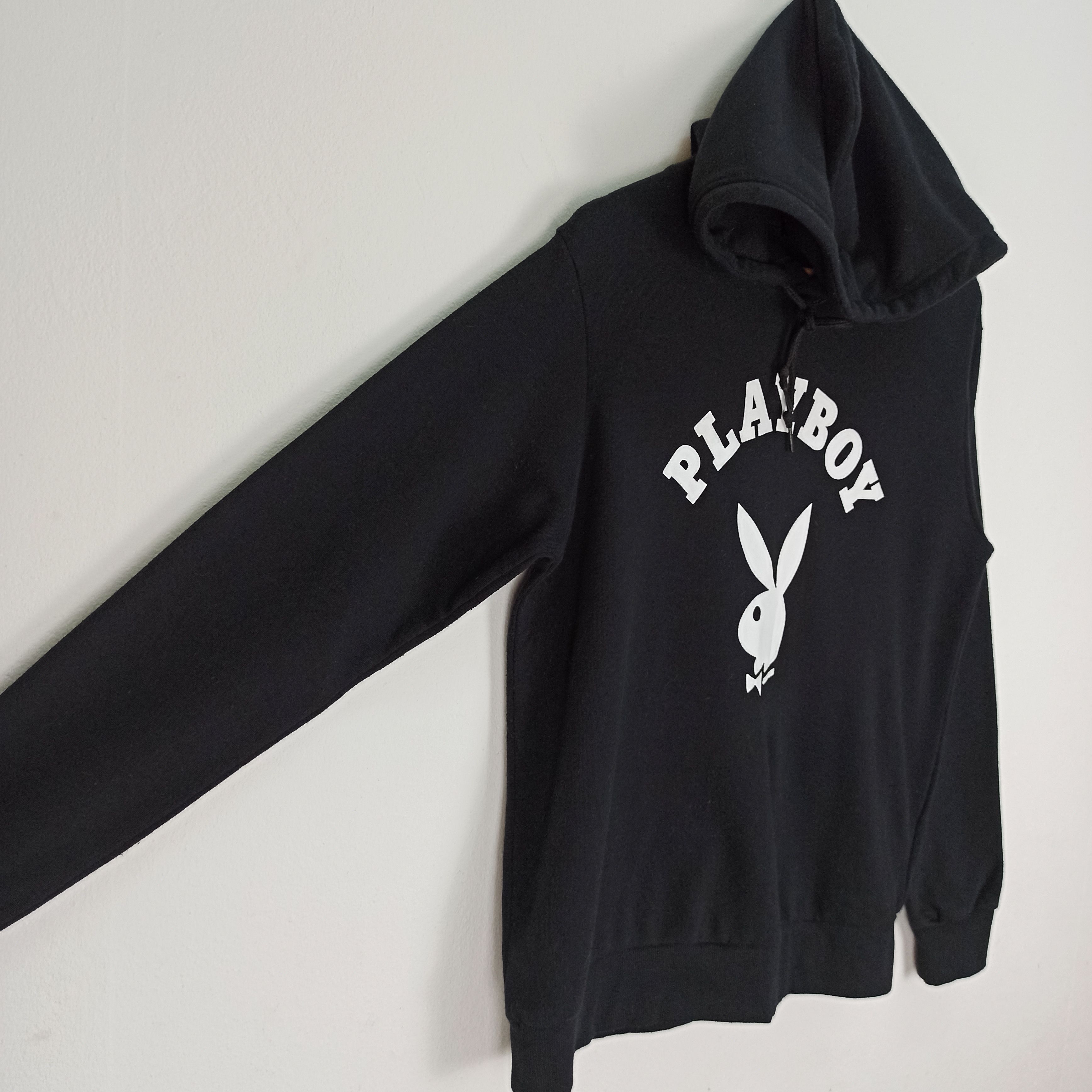 Playboy Rare Playboy Spell Out Big Logo Hoodie Streetwear Size US L / EU 52-54 / 3 - 2 Thumbnail