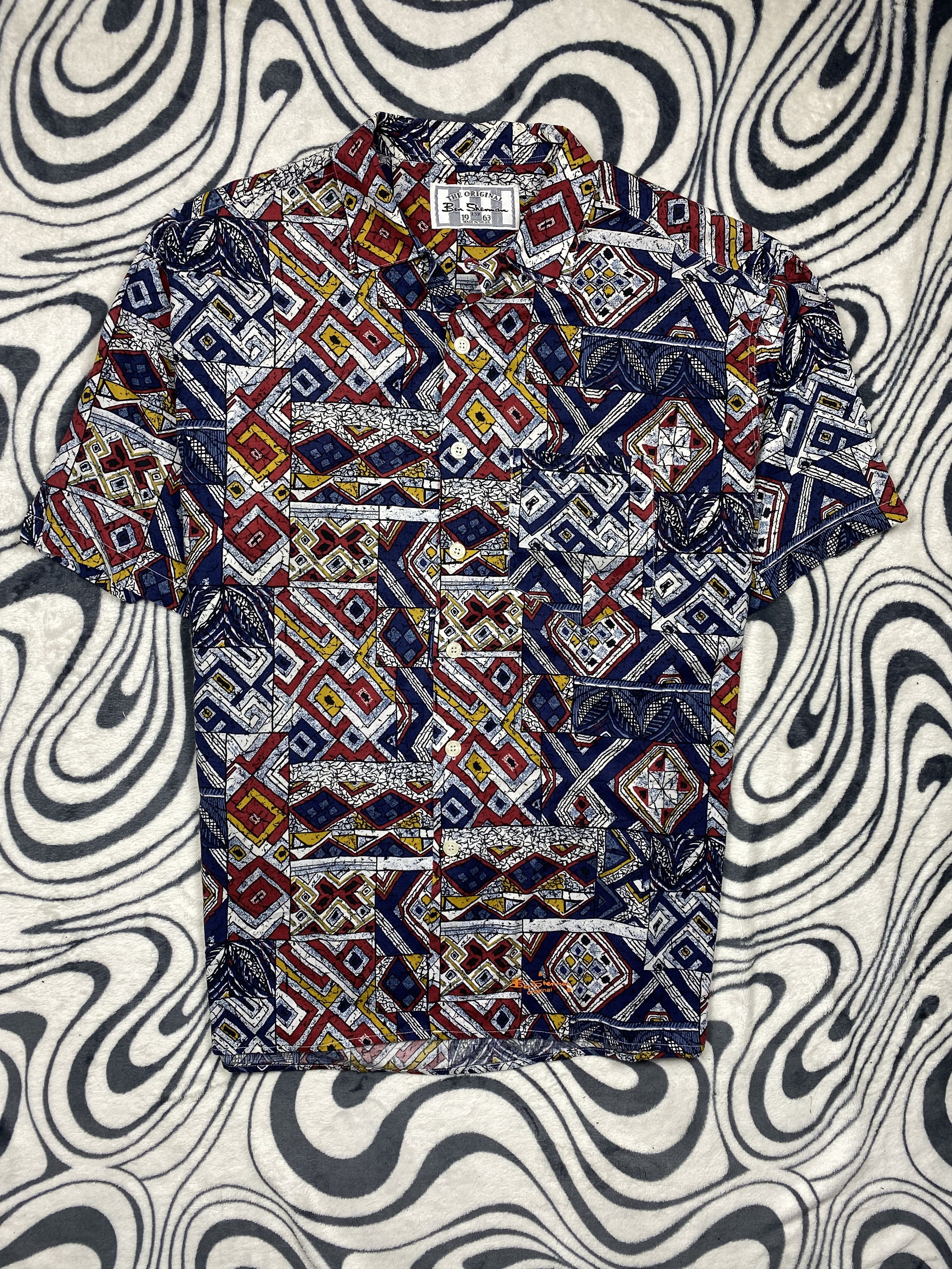 Ben Sherman Ben Sherman Vintage Hawaiian Shirt Full Printed Size US L / EU 52-54 / 3 - 1 Thumbnail