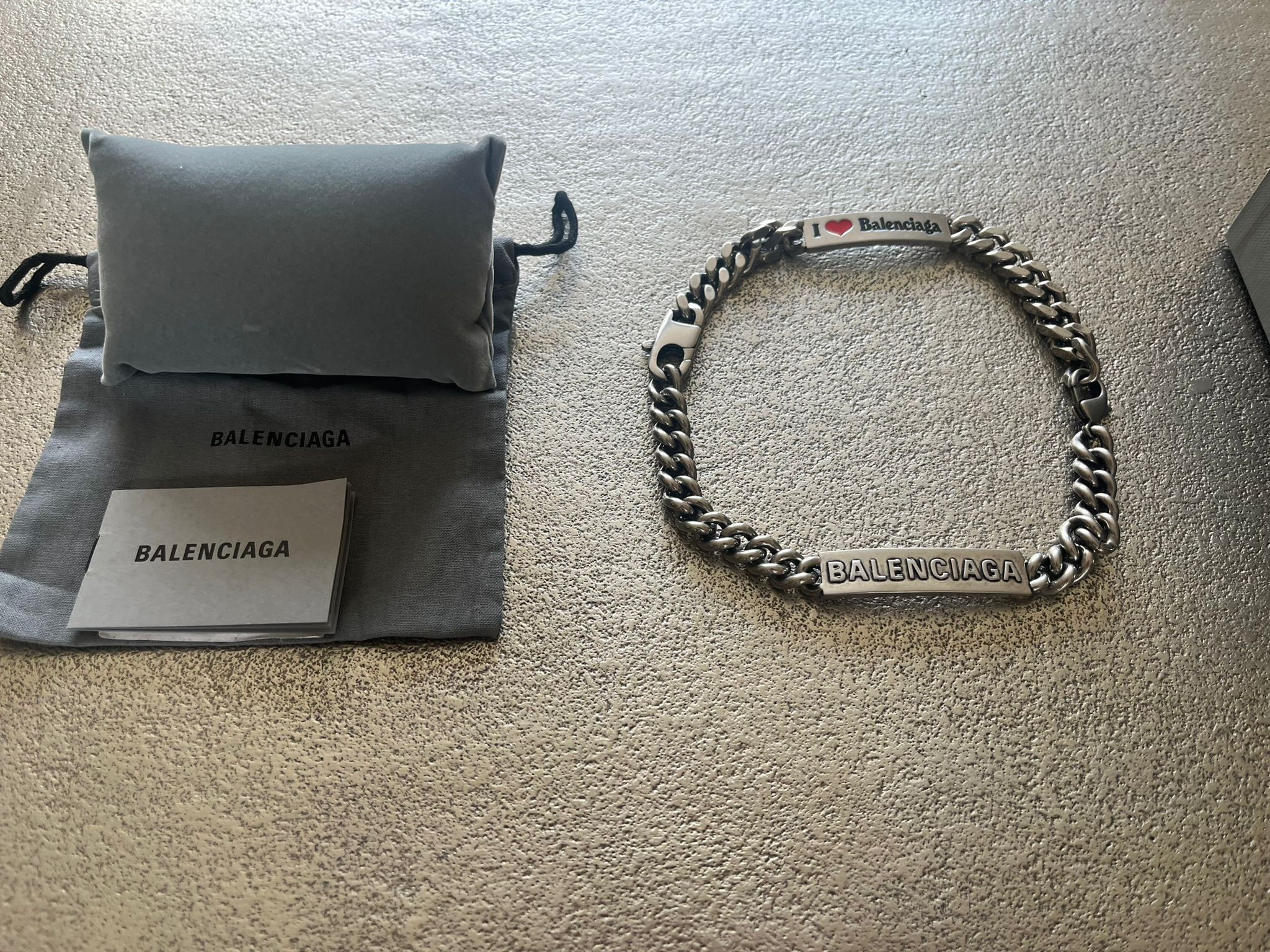 Balenciaga I ❤️ Balenciaga Necklace / I Love Balenciaga in Silver Size ONE SIZE - 4 Thumbnail