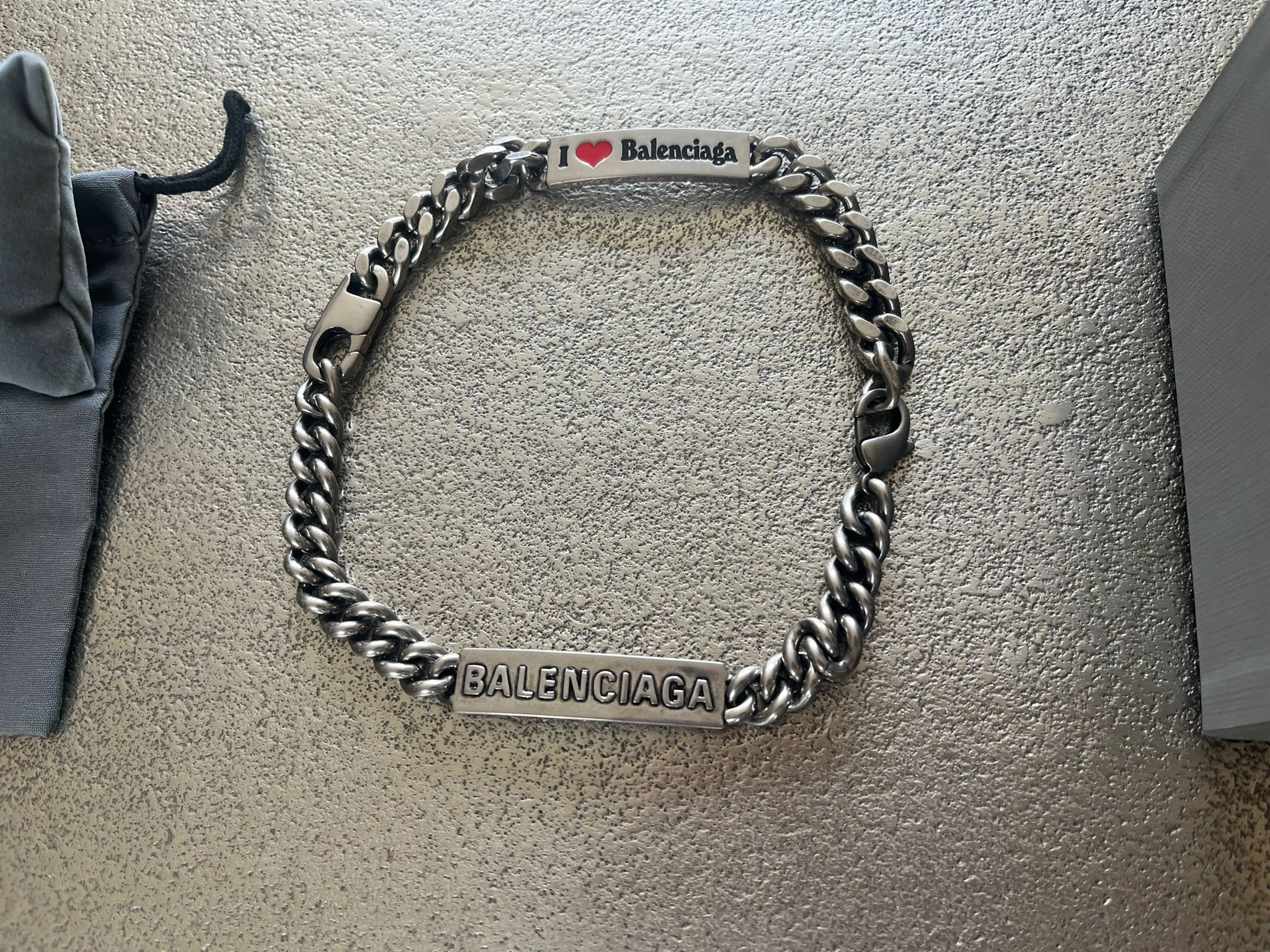 Balenciaga I ❤️ Balenciaga Necklace / I Love Balenciaga in Silver Size ONE SIZE - 9 Thumbnail