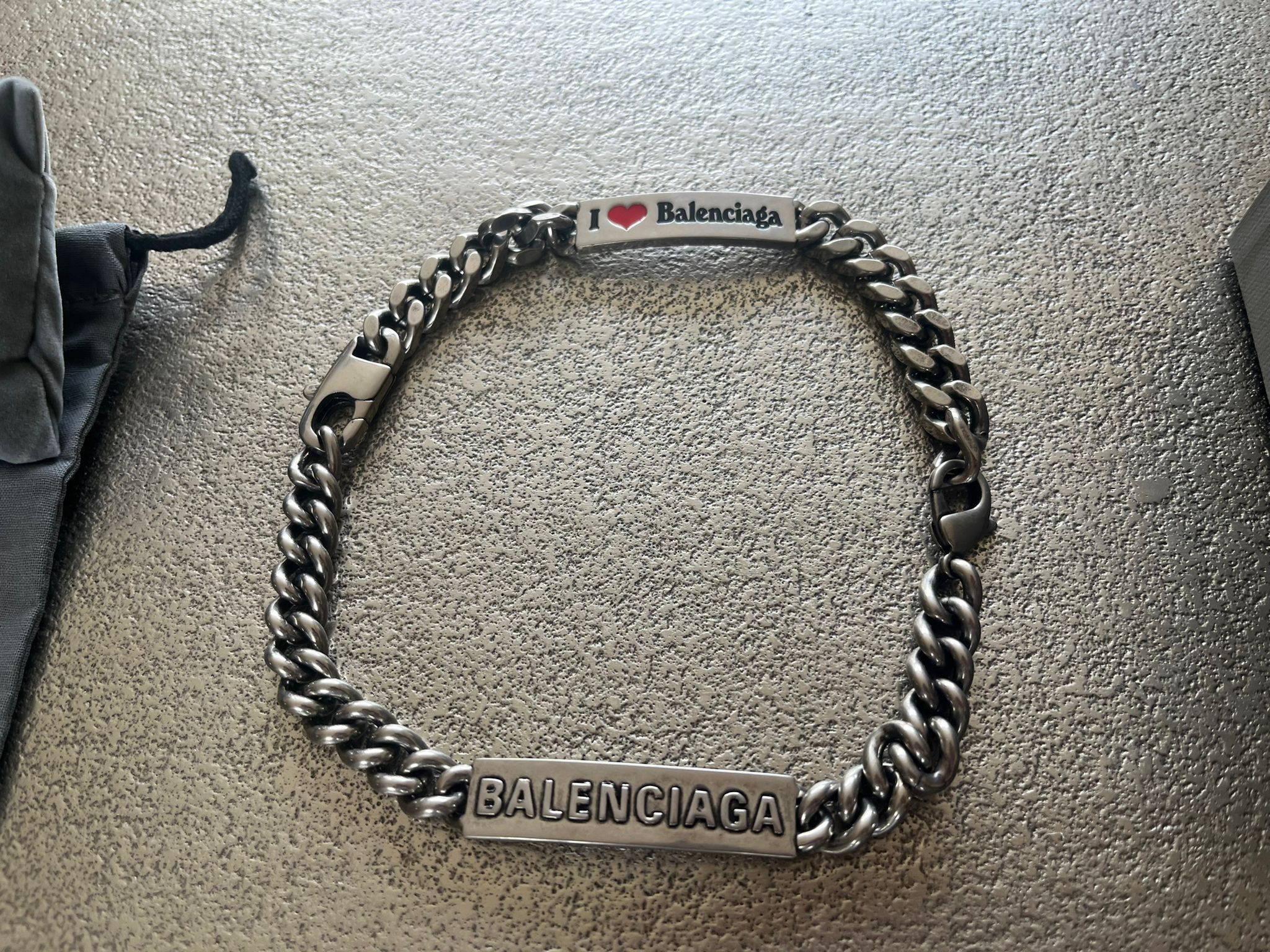 Balenciaga I ❤️ Balenciaga Necklace / I Love Balenciaga in Silver Size ONE SIZE - 8 Thumbnail