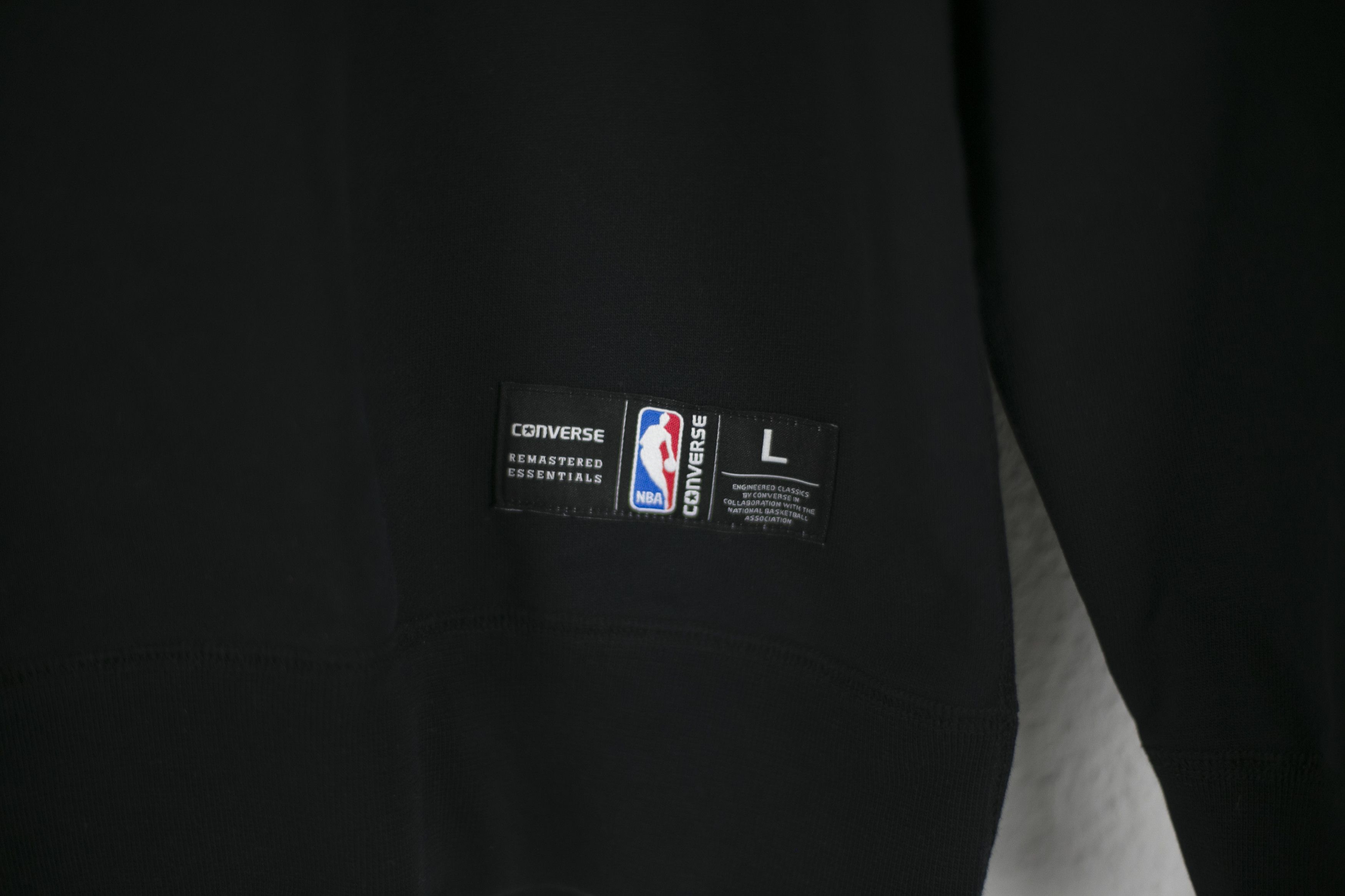 Converse × NBA NBA Logo Converse Black Essentials Crewneck Sweatshirt L Size US L / EU 52-54 / 3 - 3 Thumbnail
