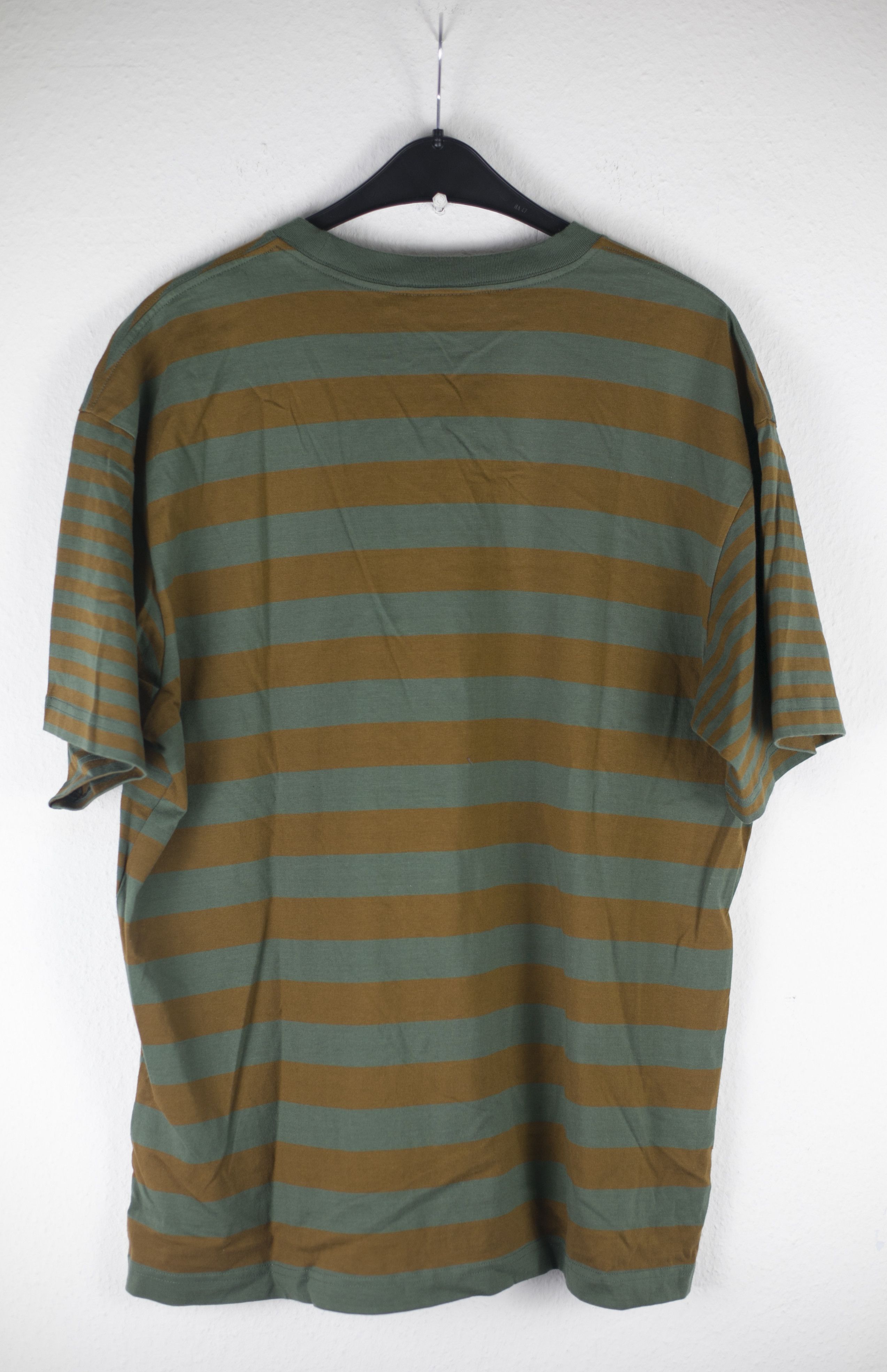 Carhartt Wip NWT Carhartt WIP S/S Barkley Pocket T-Shirt Stripe XL Size US XL / EU 56 / 4 - 3 Thumbnail