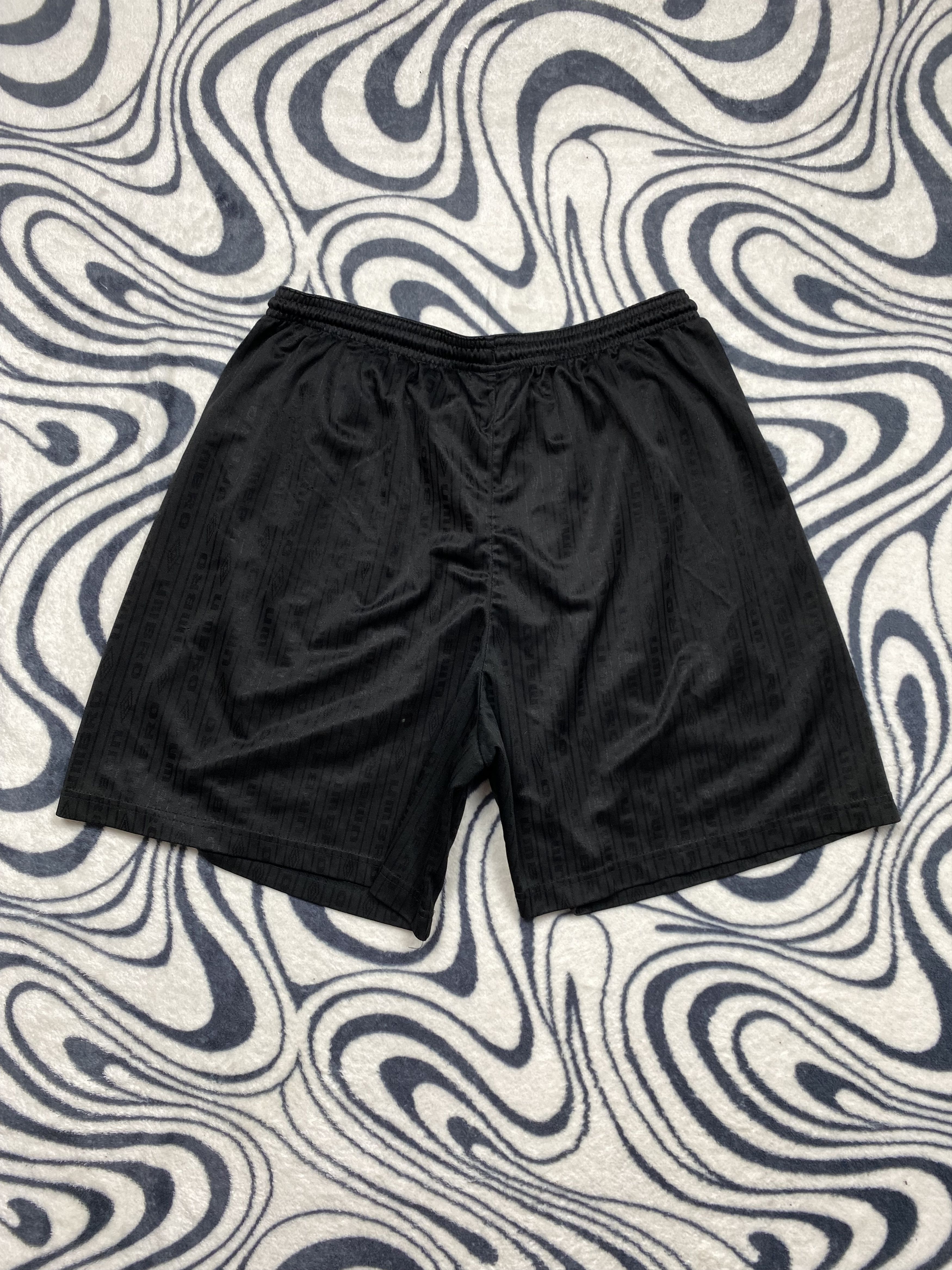 Umbro × Vintage Umbro Vintage Mens Shorts Y2K Size US 36 / EU 52 - 7 Thumbnail