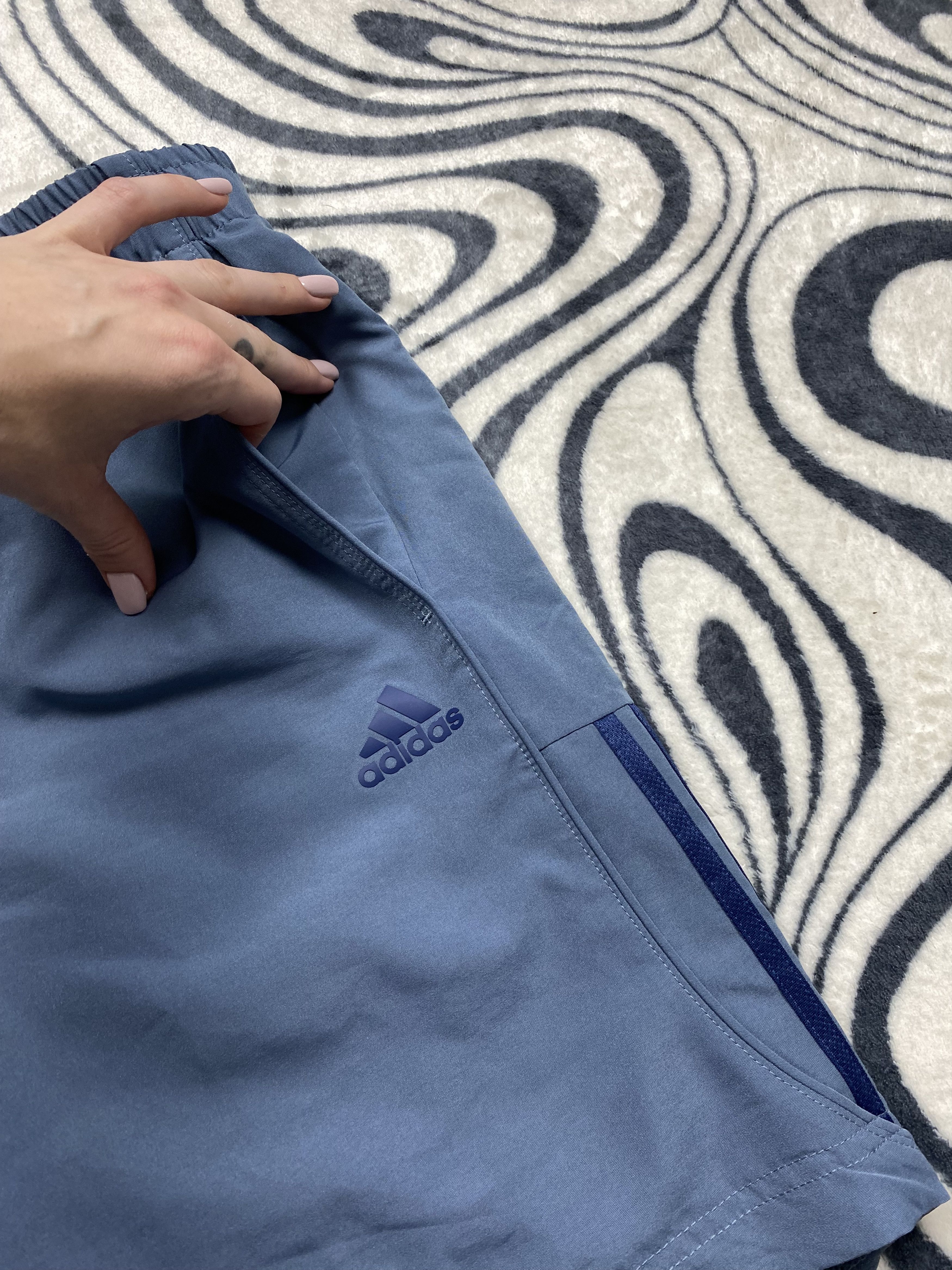 Adidas × Vintage Adidas Vintage Mens Nylon Shorts Y2K Size US 32 / EU 48 - 3 Thumbnail