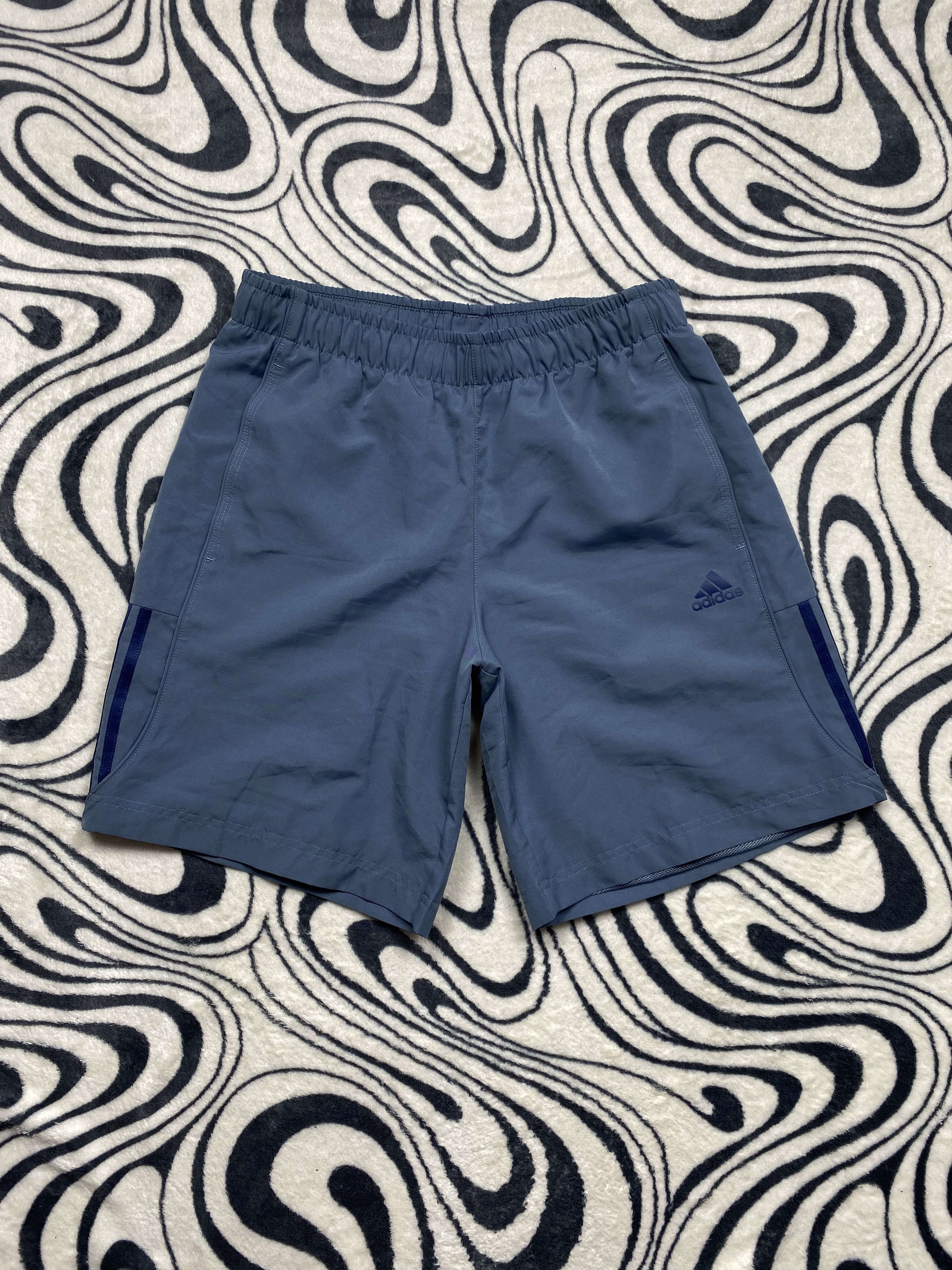 Adidas × Vintage Adidas Vintage Mens Nylon Shorts Y2K Size US 32 / EU 48 - 1 Thumbnail