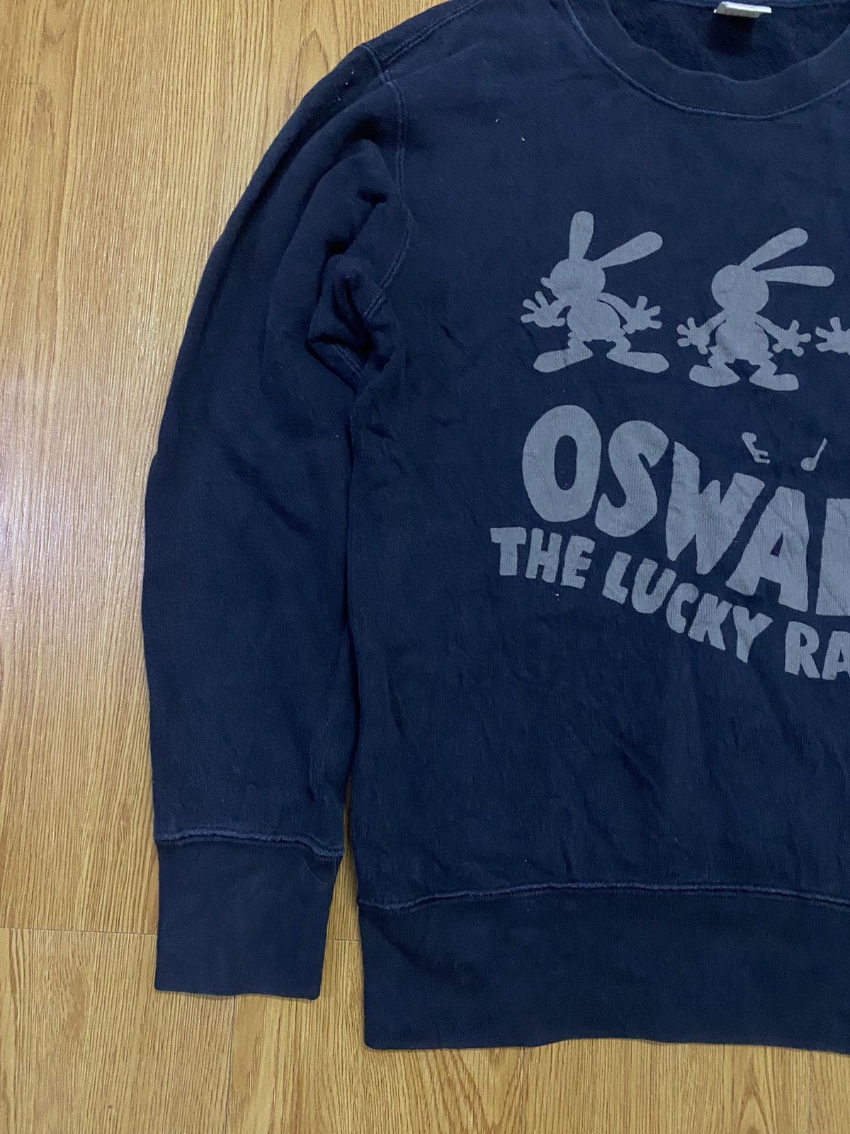 Disney × Uniqlo Uniqlo X Disney Oswald Big Logo Sweatshirt Size US M / EU 48-50 / 2 - 3 Thumbnail