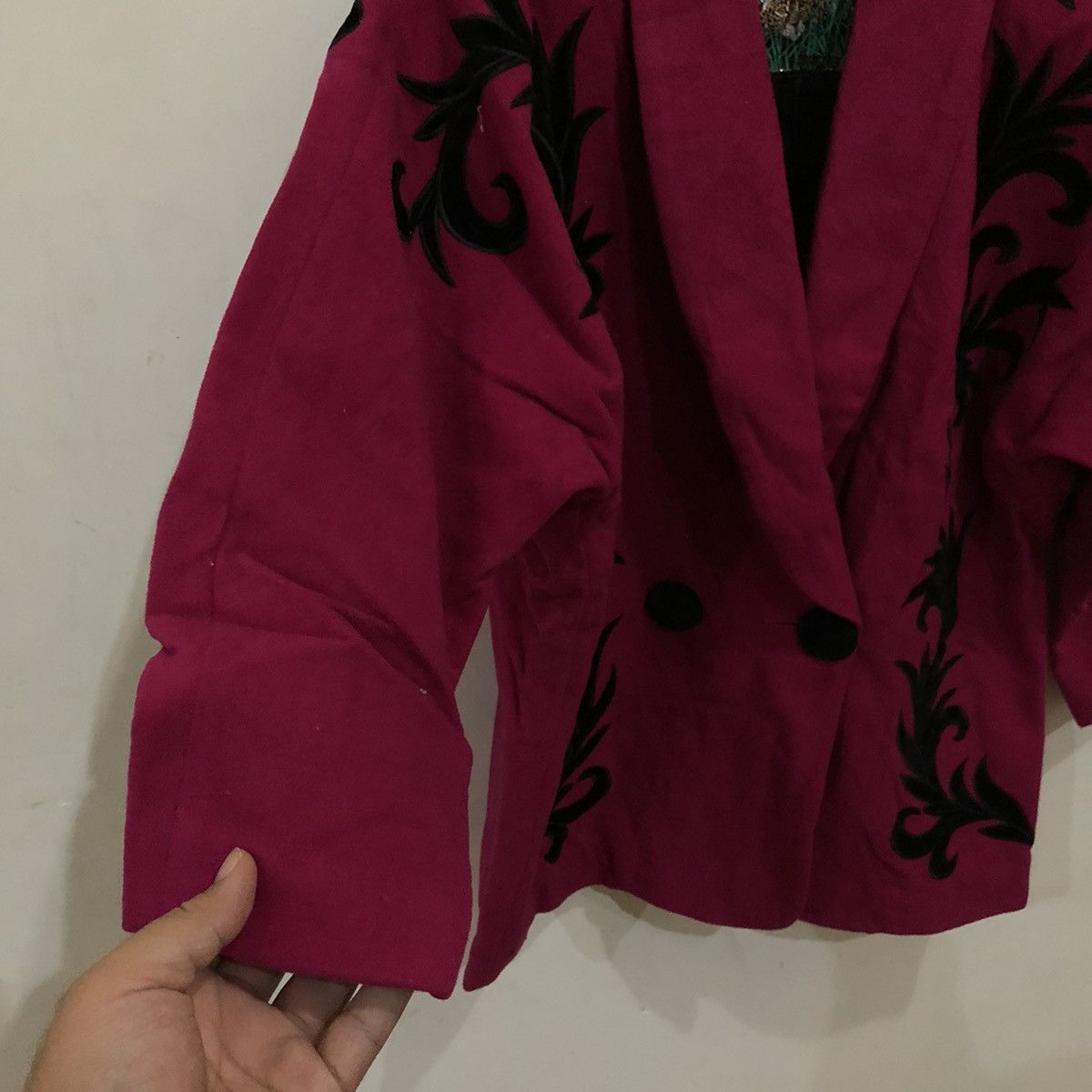Japanese Brand Casual Coat Embroided Design Size US L / EU 52-54 / 3 - 5 Thumbnail